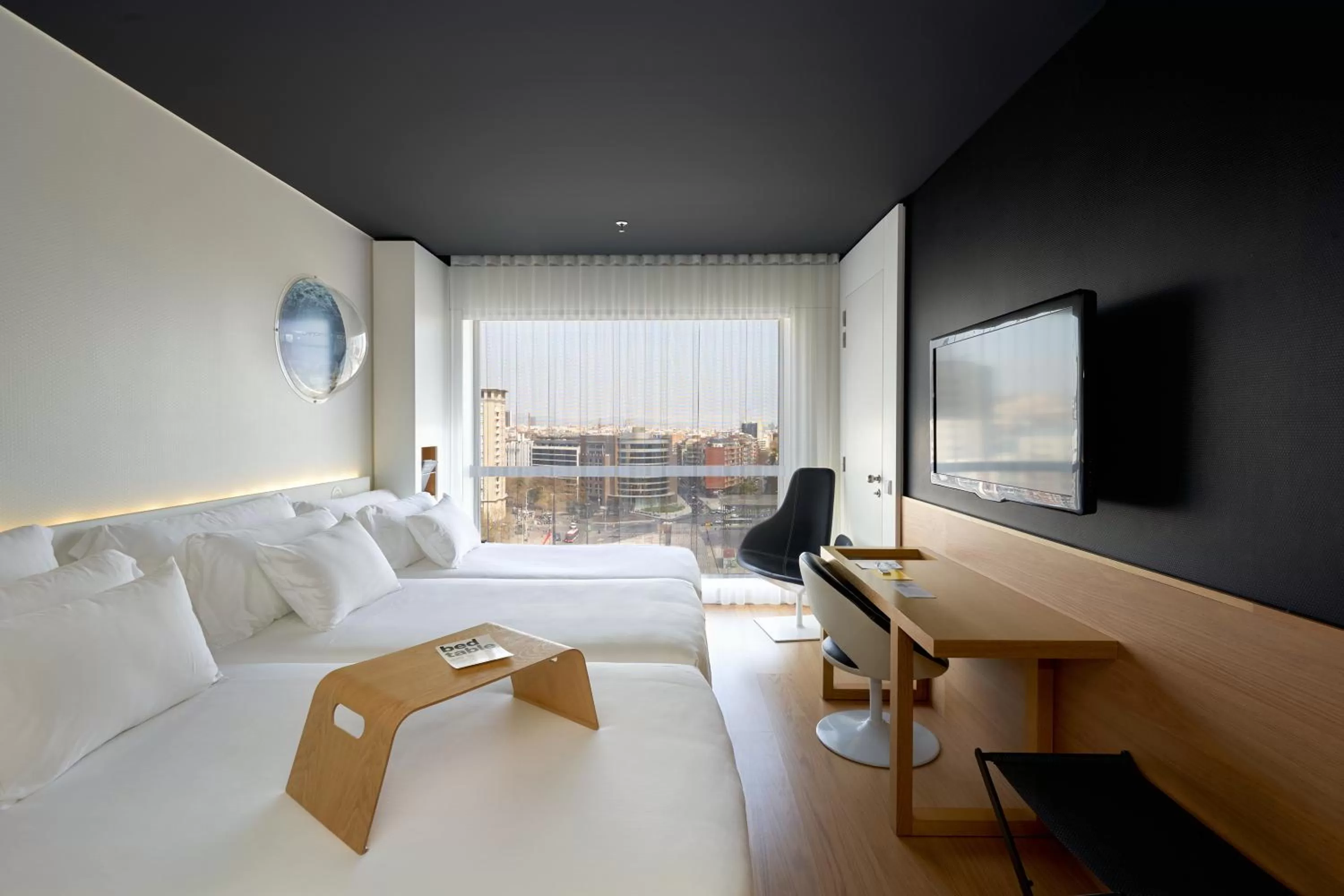 Photo of the whole room, Bed in Barceló Sants