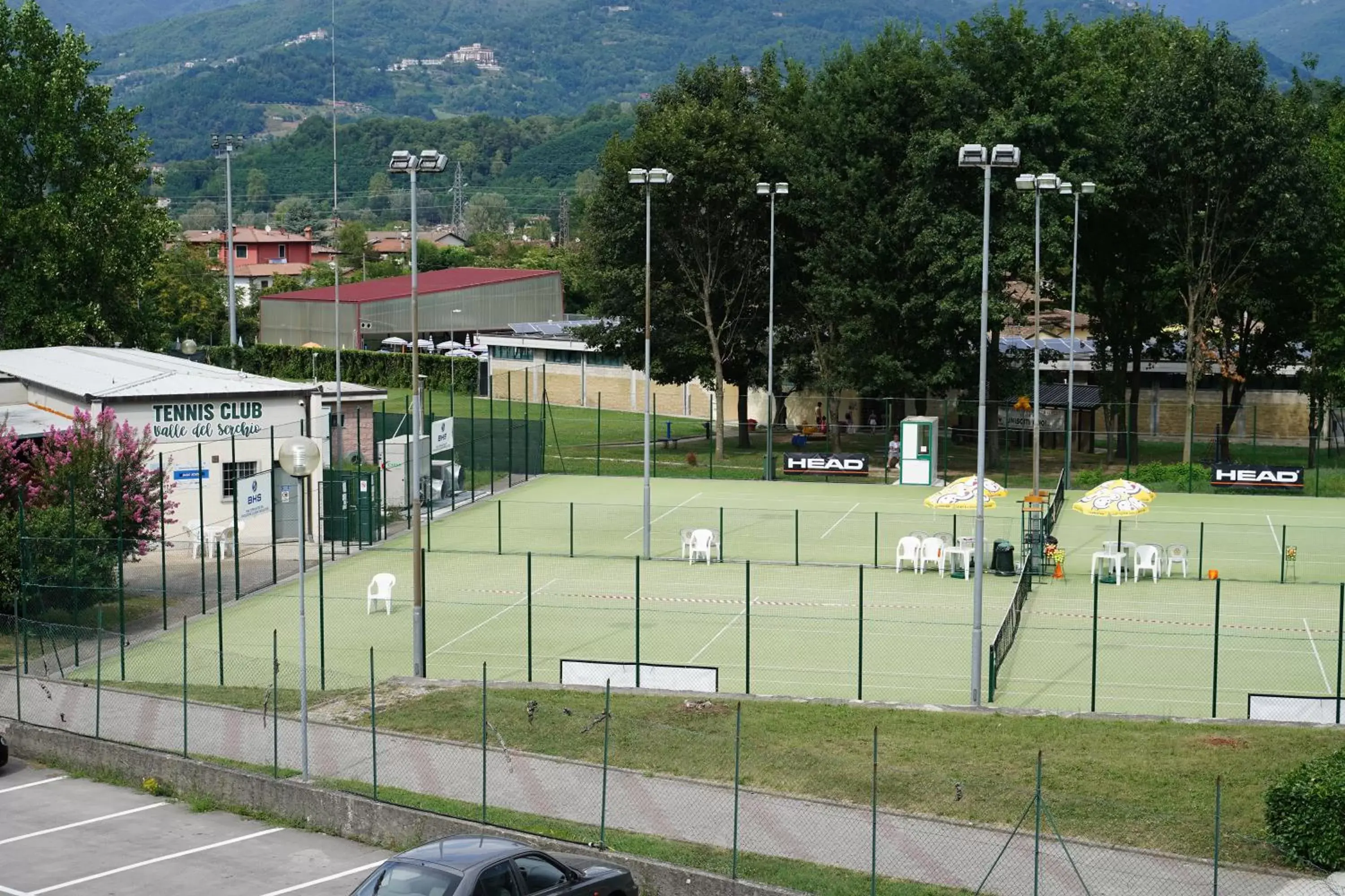 Tennis/Squash in Hotel Mediavalle