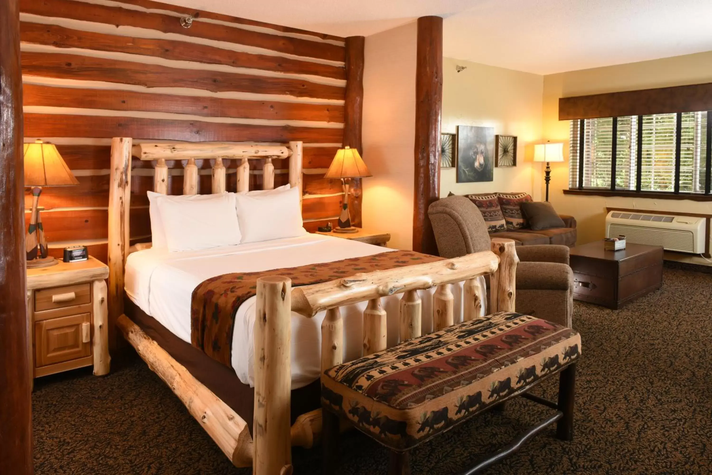 Bed in Stoney Creek Hotel La Crosse - Onalaska