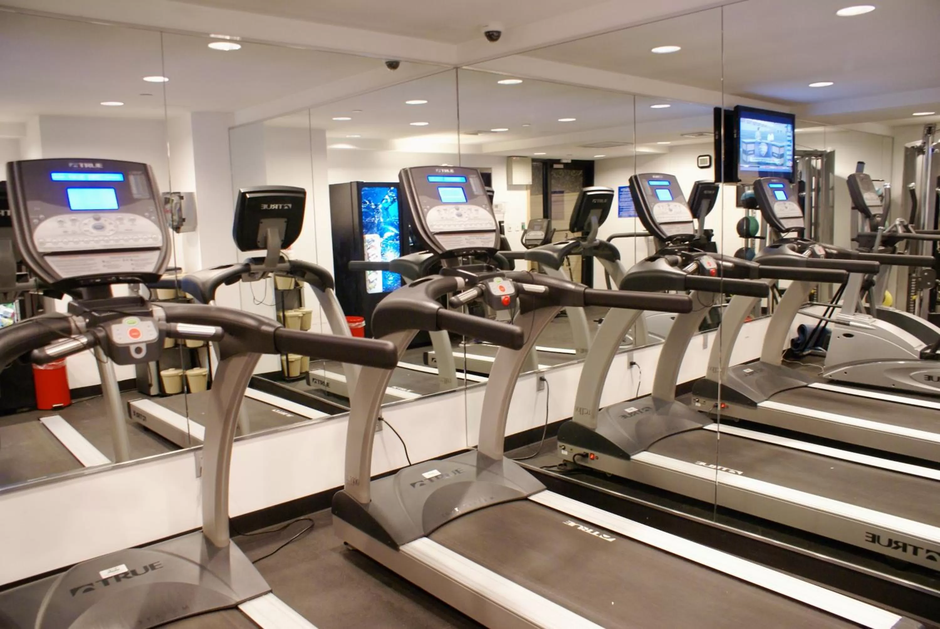 Fitness centre/facilities in TRYP by Wyndham New York City Times Square - Midtown