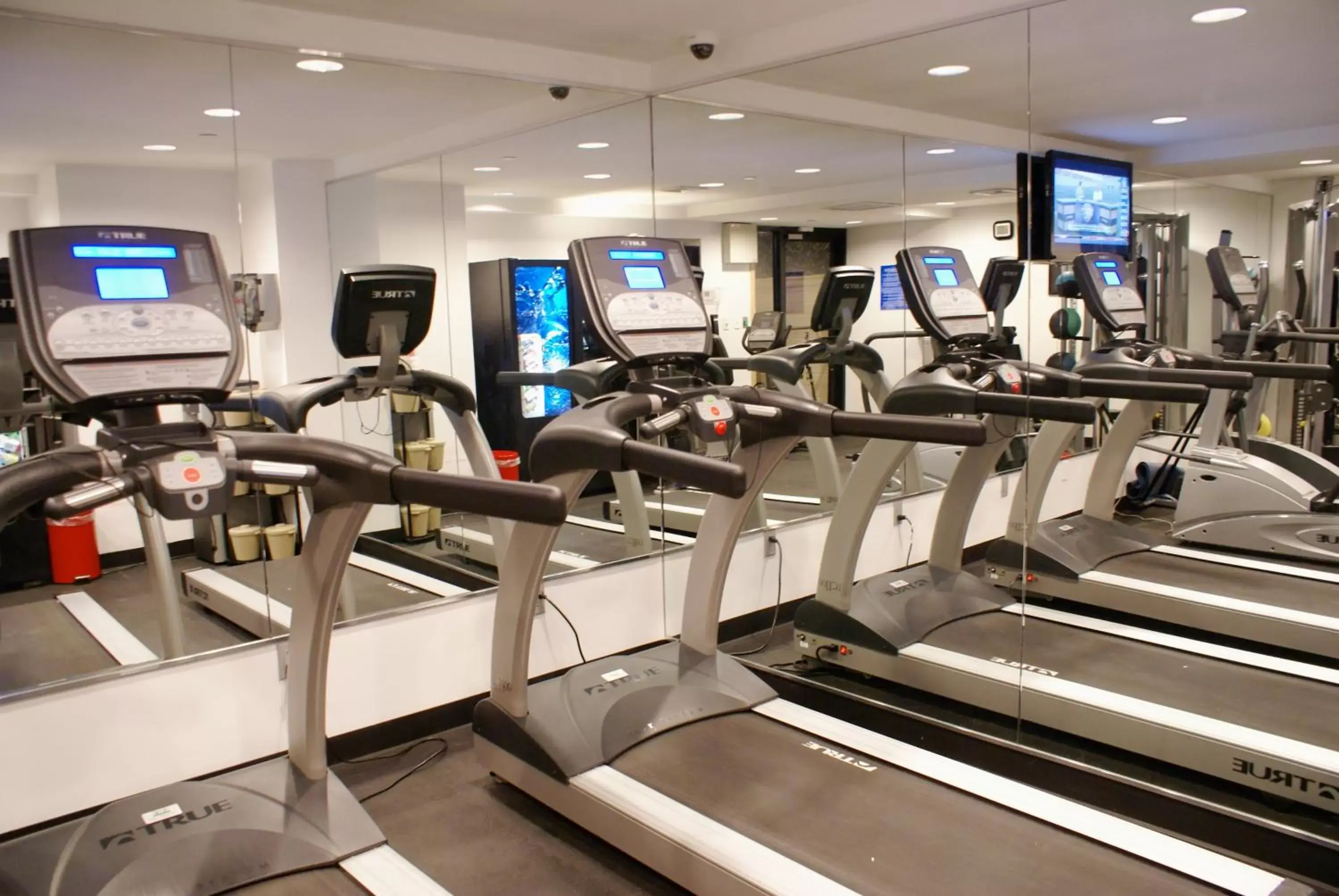Fitness centre/facilities in TRYP by Wyndham New York City Times Square - Midtown Fitness centre/facilities in TRYP by Wyndham New York City Times Square - Midtown
