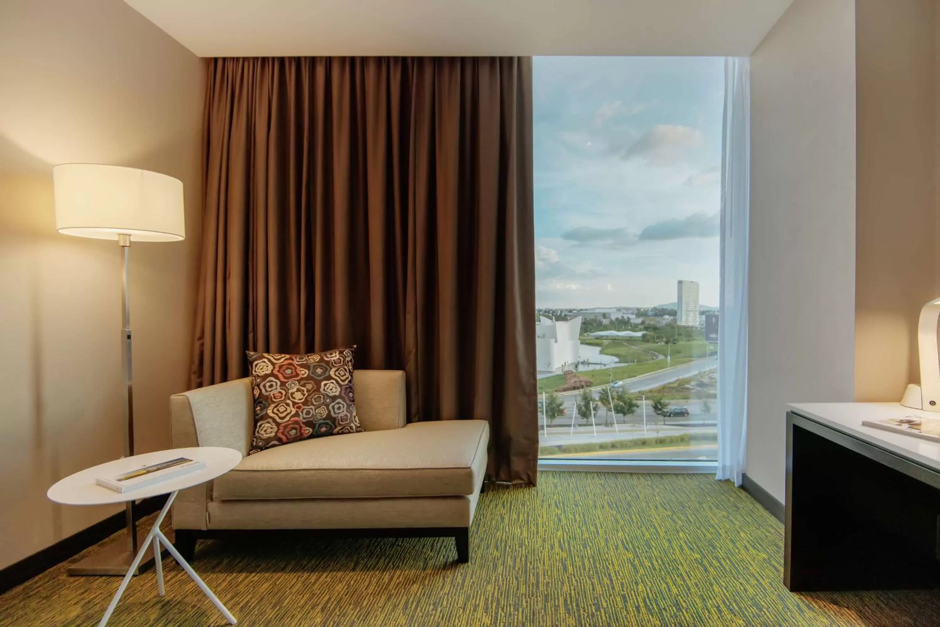 Living room in Hilton Garden Inn Puebla Angelopolis
