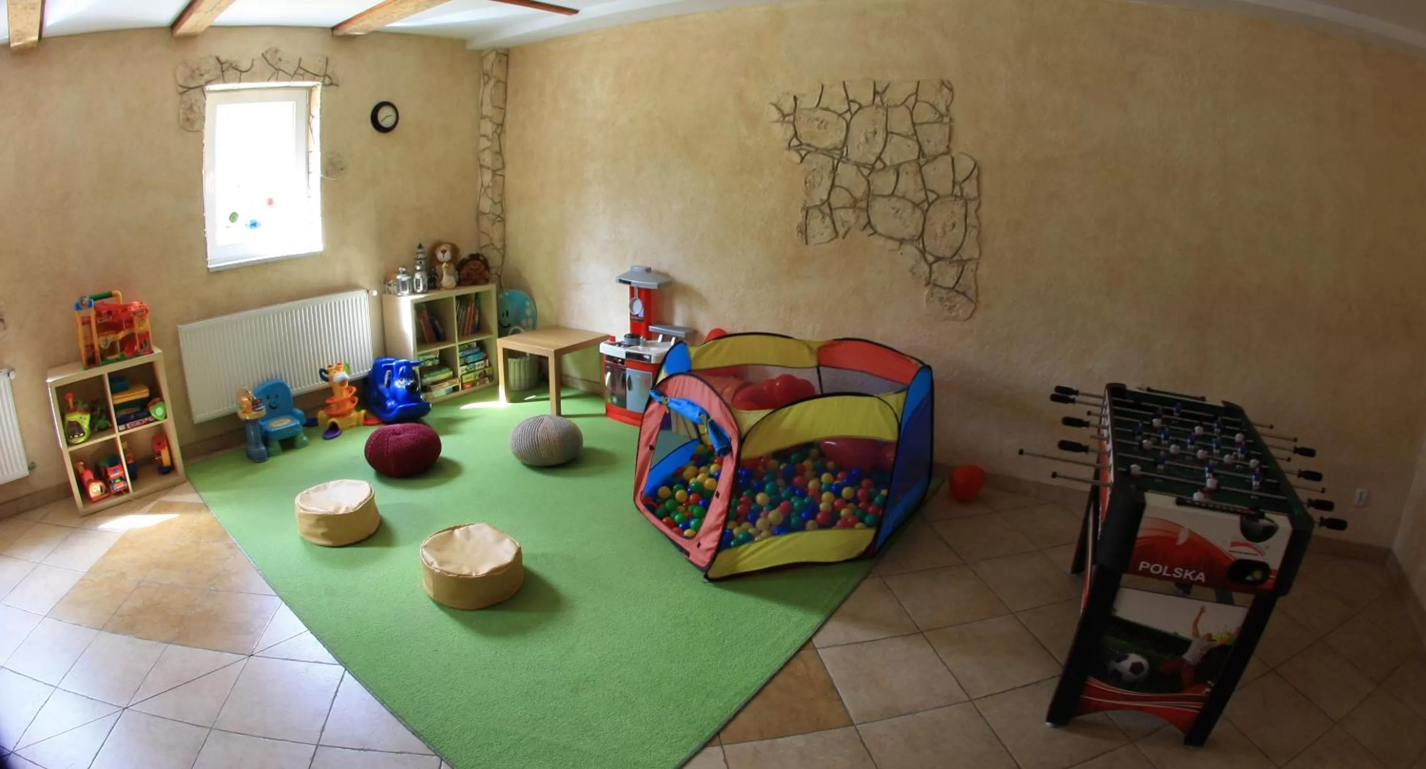Game Room in Dom na Klonowym Wzgórzu