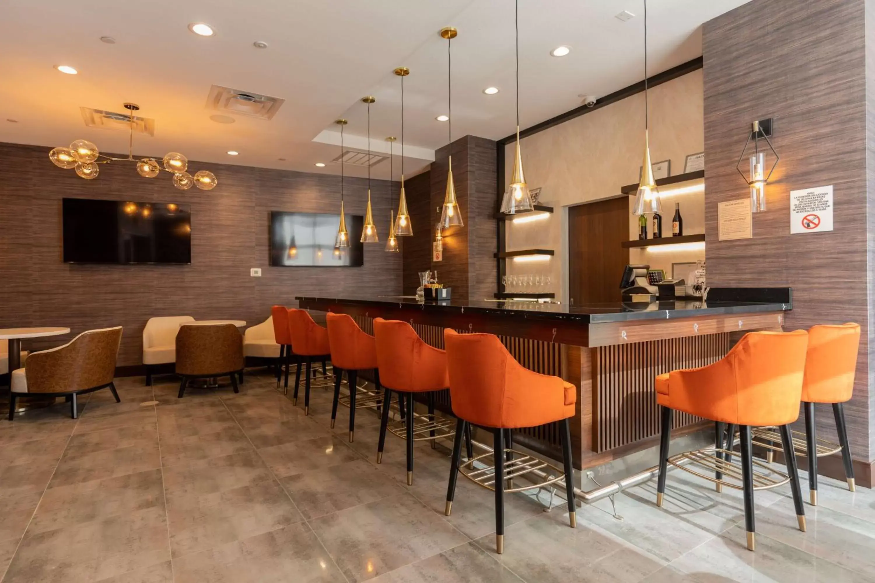 Lounge or bar, Lounge/Bar in Hampton Inn & Suites Sugar Land, Tx