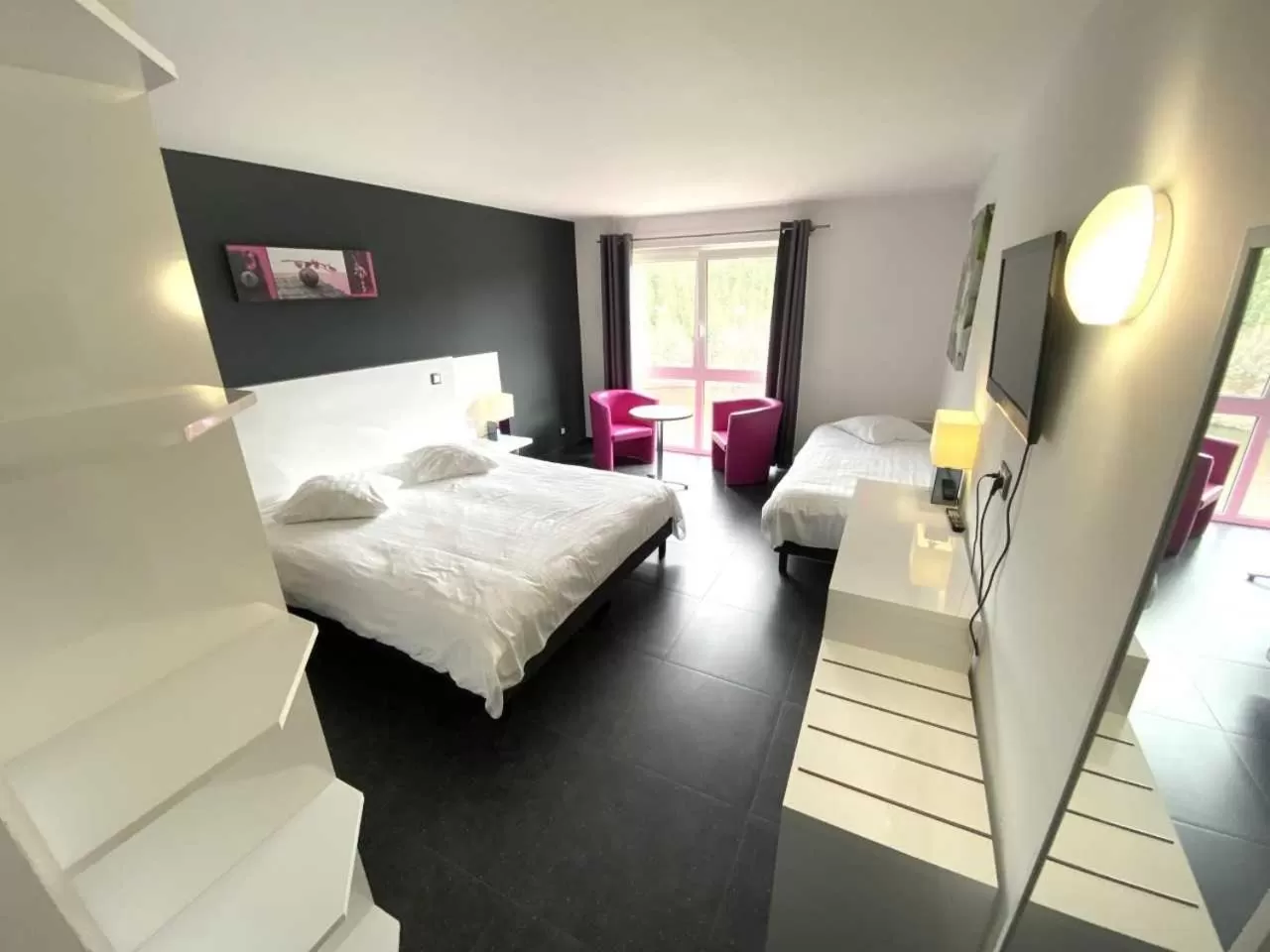 Bedroom, Bed in Hotel Eden Ardenne