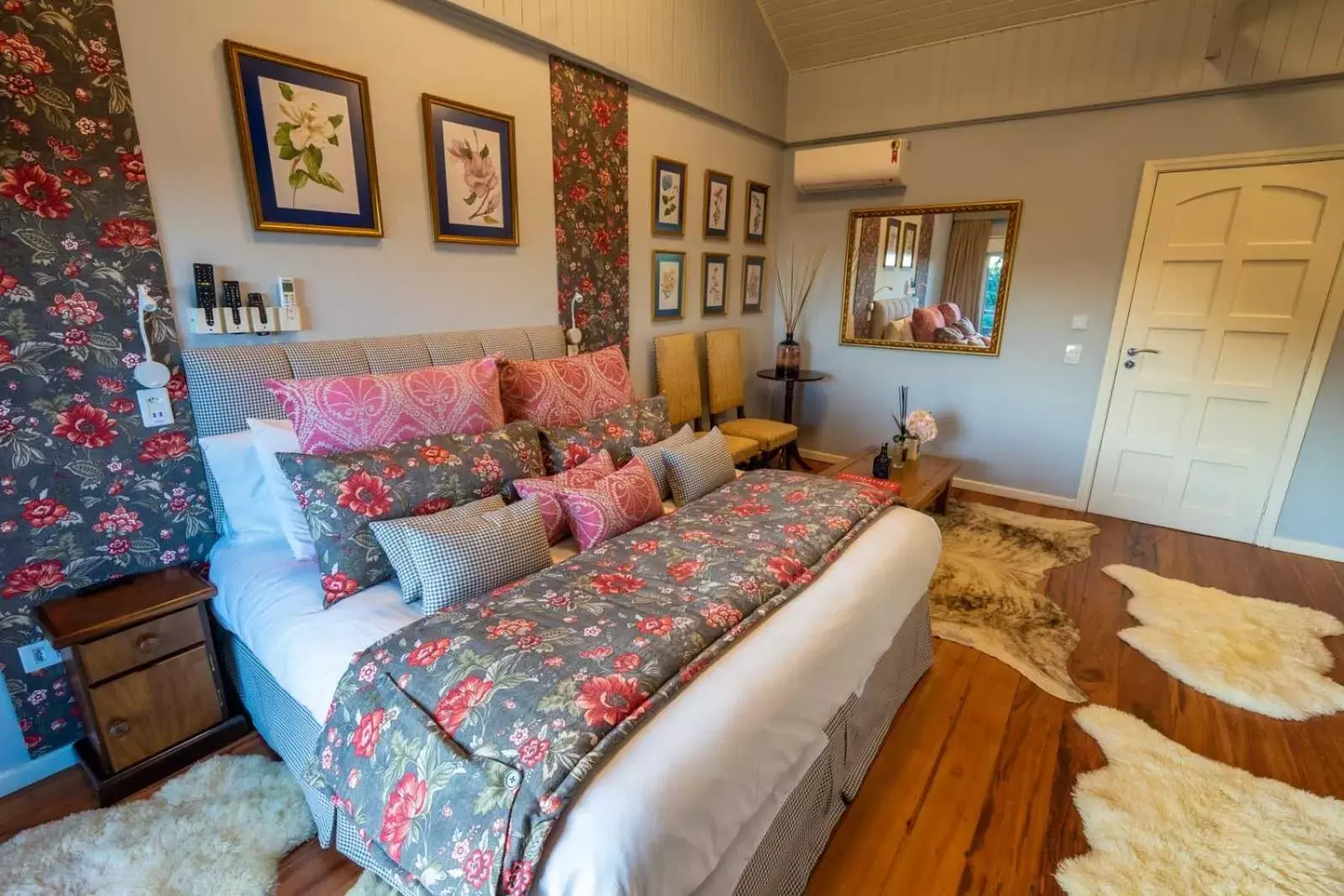 Luxury Double Room with Sauna in Pousada Alto Da Boa Vista Luxury Double Room with Sauna in Pousada Alto Da Boa Vista