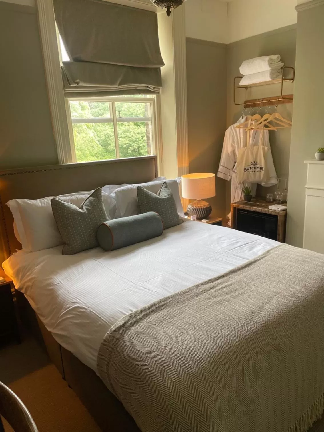 Bed in The Pavilion Arms