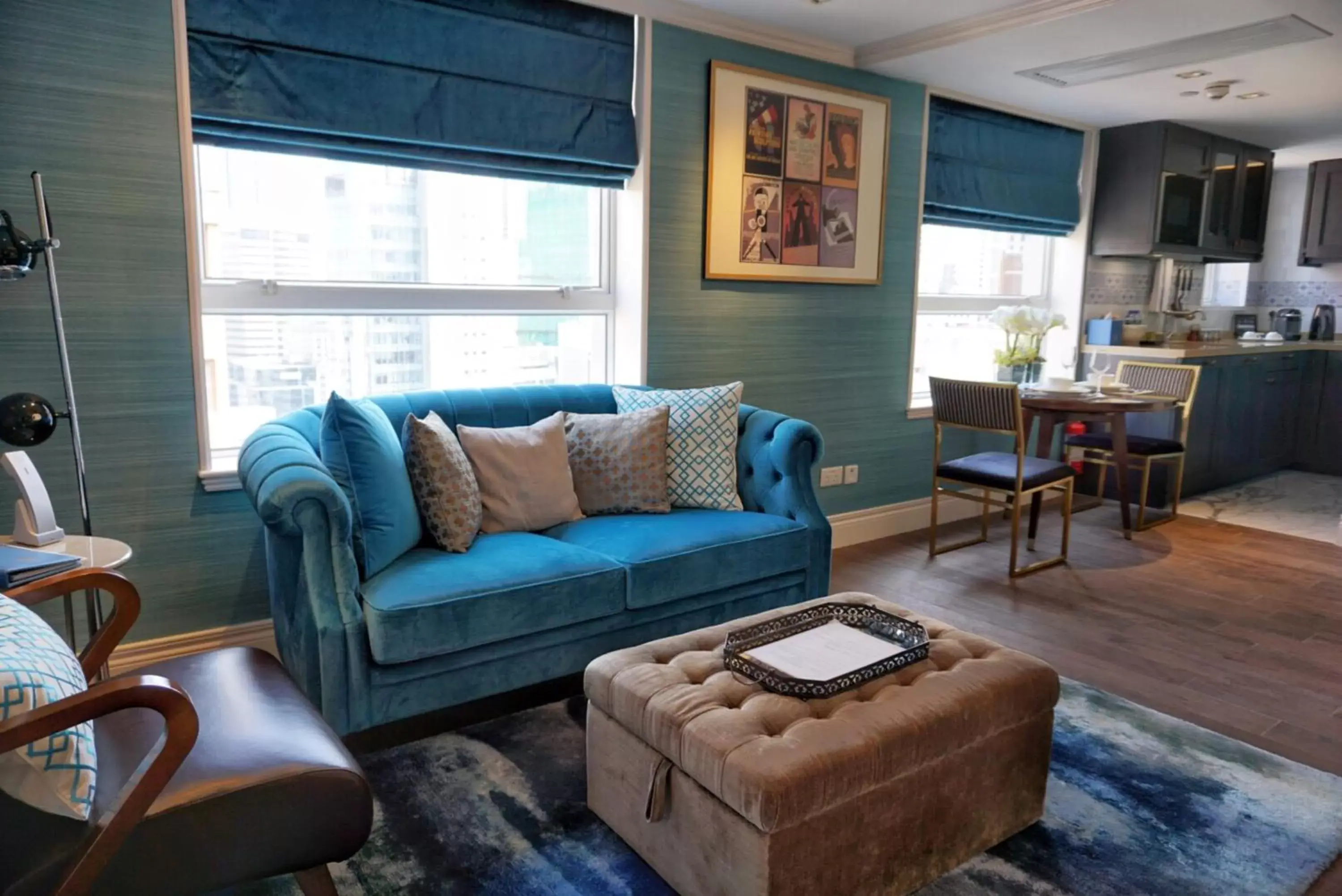 Living room, Seating Area in Hotel Madera Hollywood