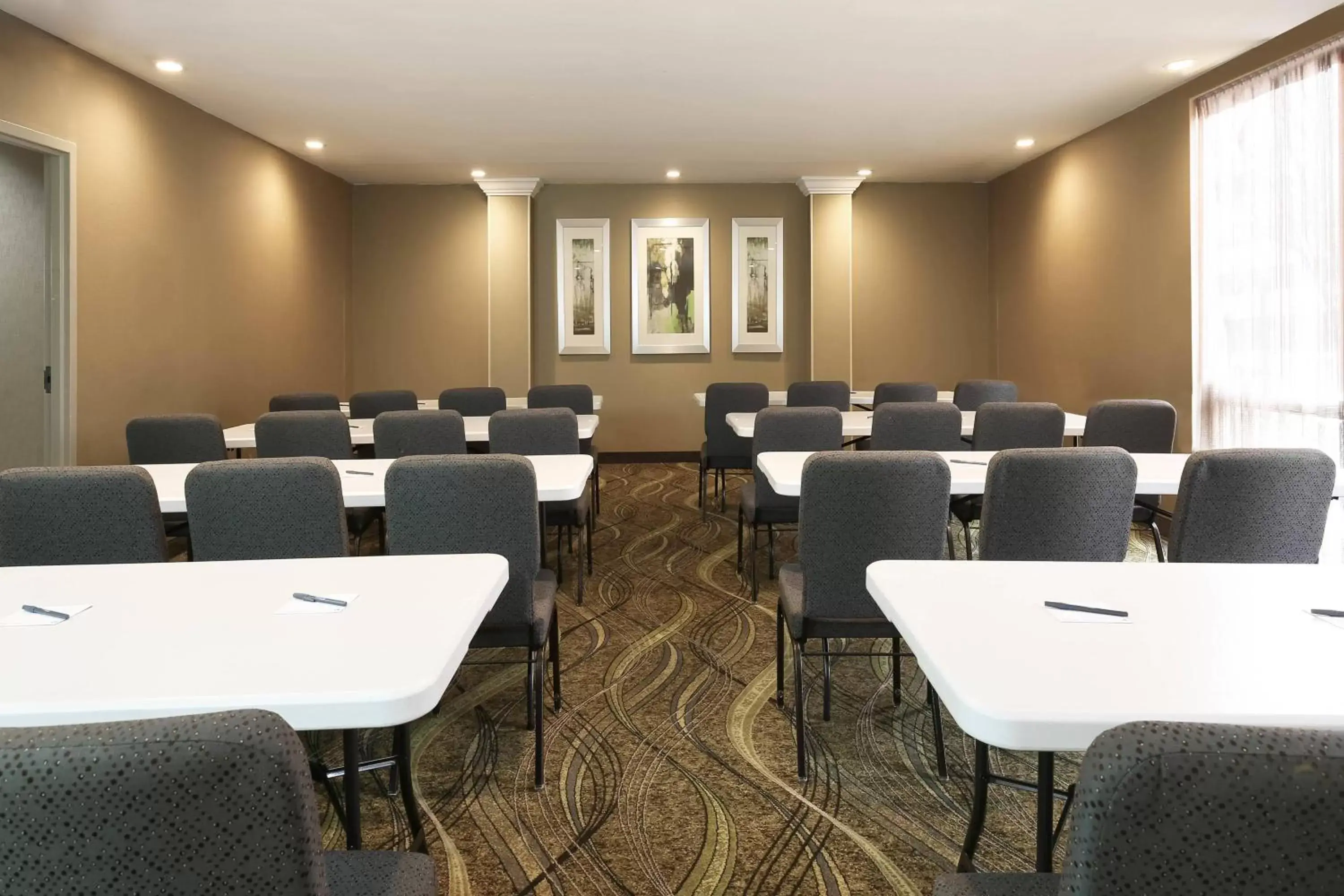 Meeting/conference room in SpringHill Suites by Marriott Oklahoma City Quail Springs