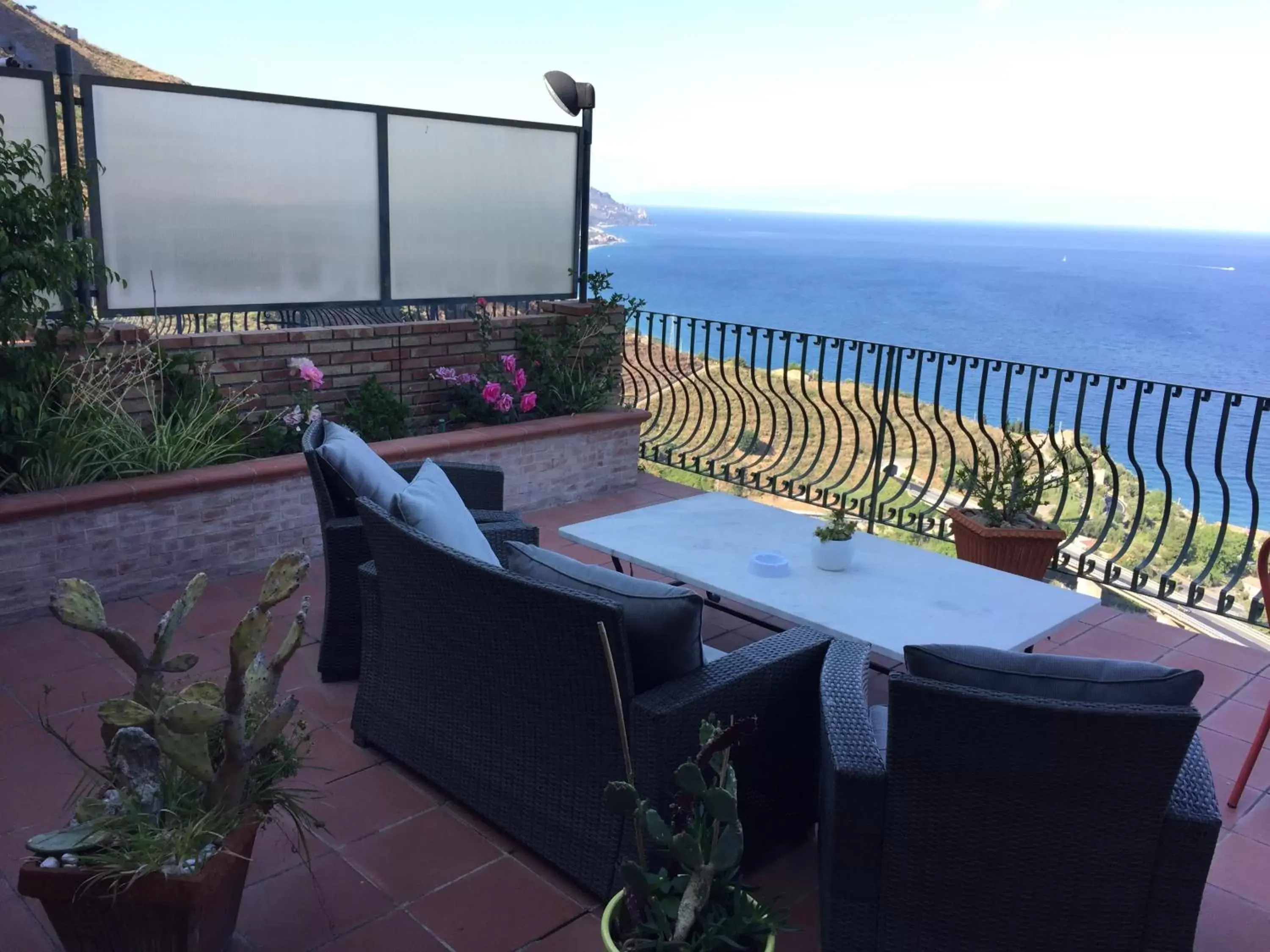 Property building in B&B La Terrazza Sul Mare Taormina