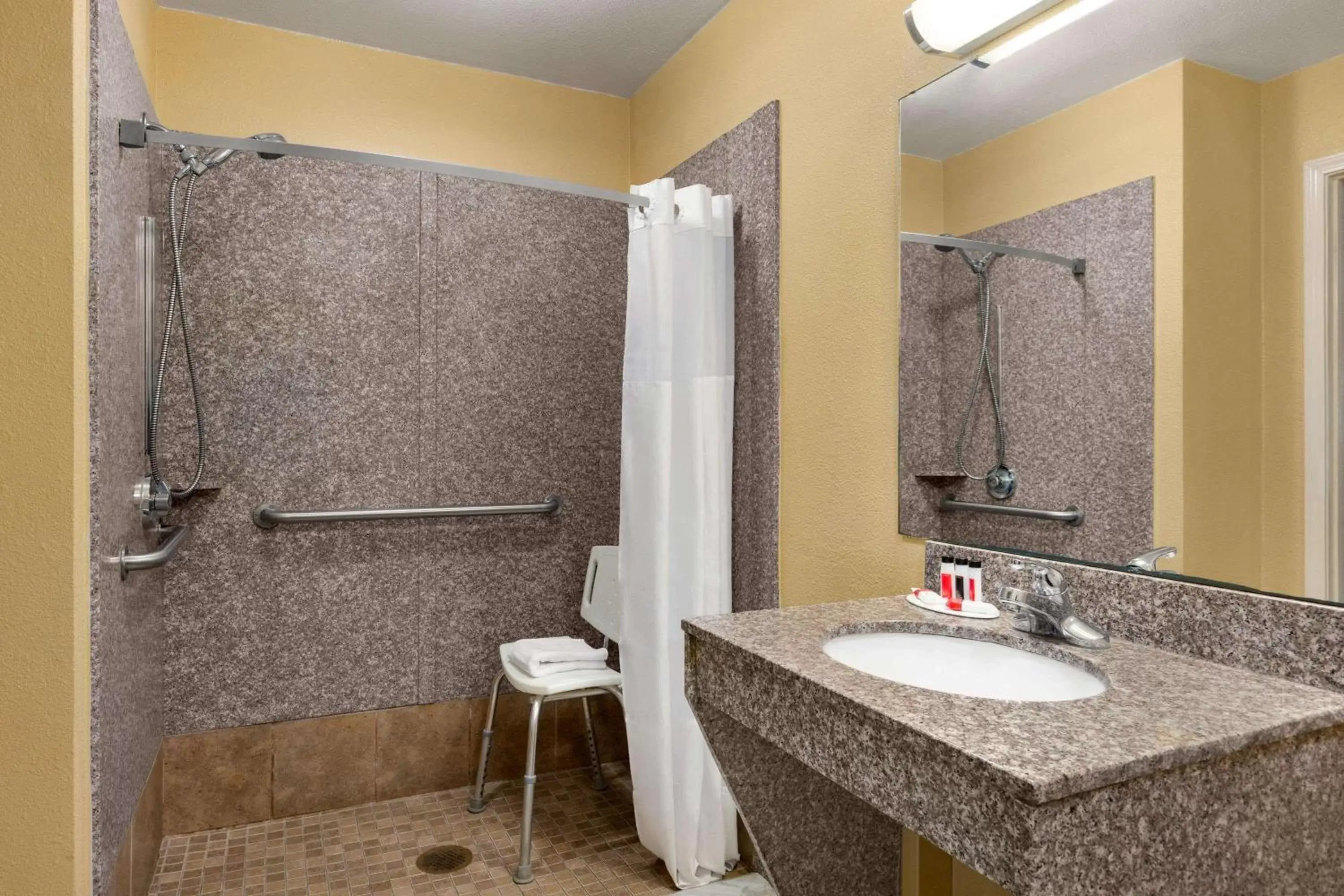 Bathroom in Days Inn by Wyndham Weldon Roanoke Rapids