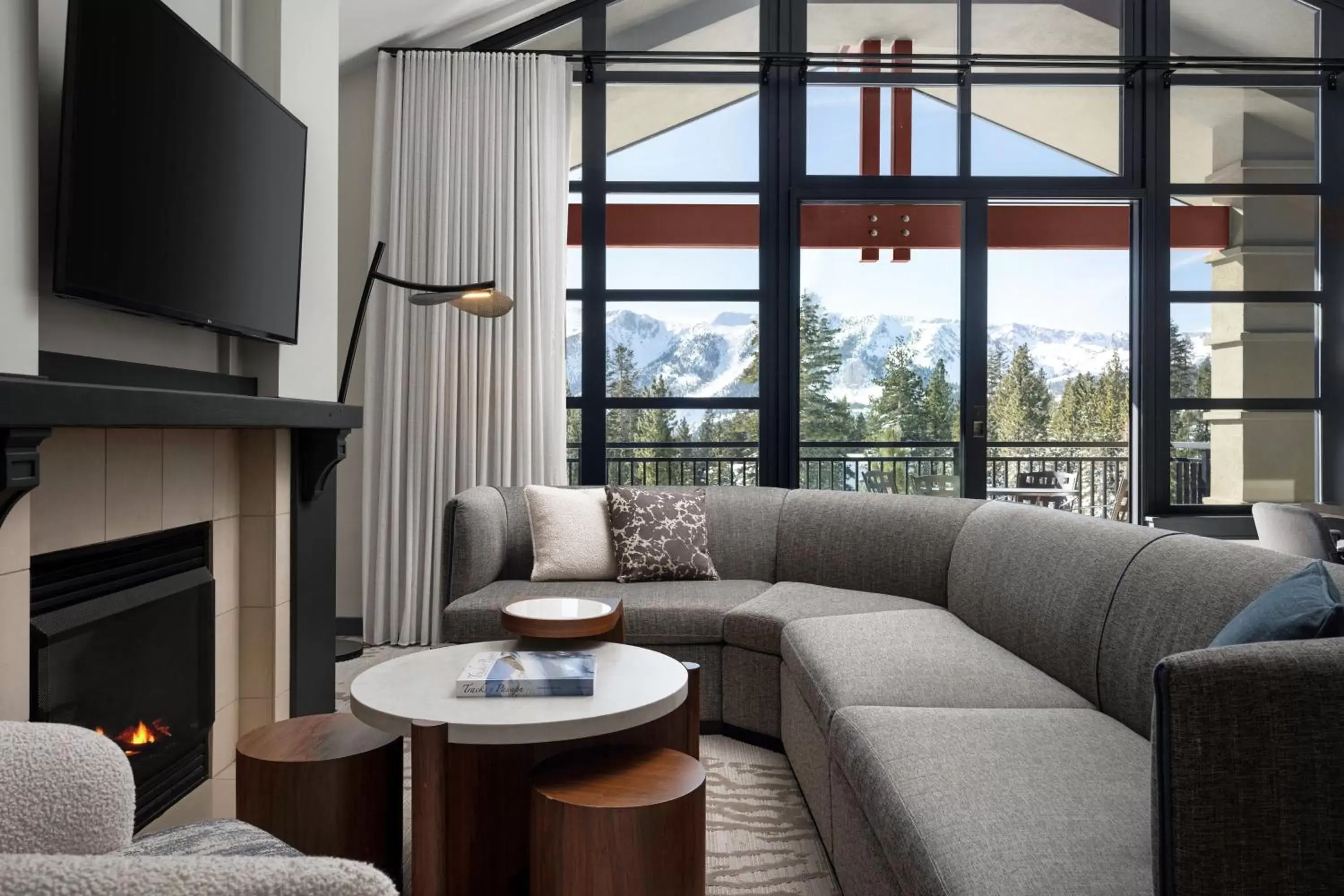 Photo of the whole room, Seating Area in The Westin Monache Resort, Mammoth