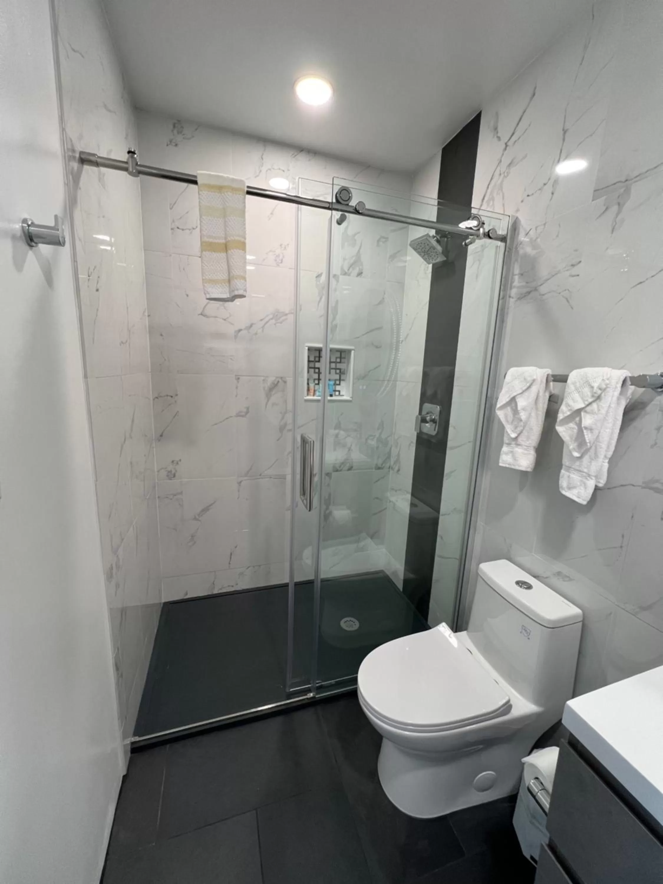 Shower, Bathroom in Elaine's Cape May Boutique Hotel