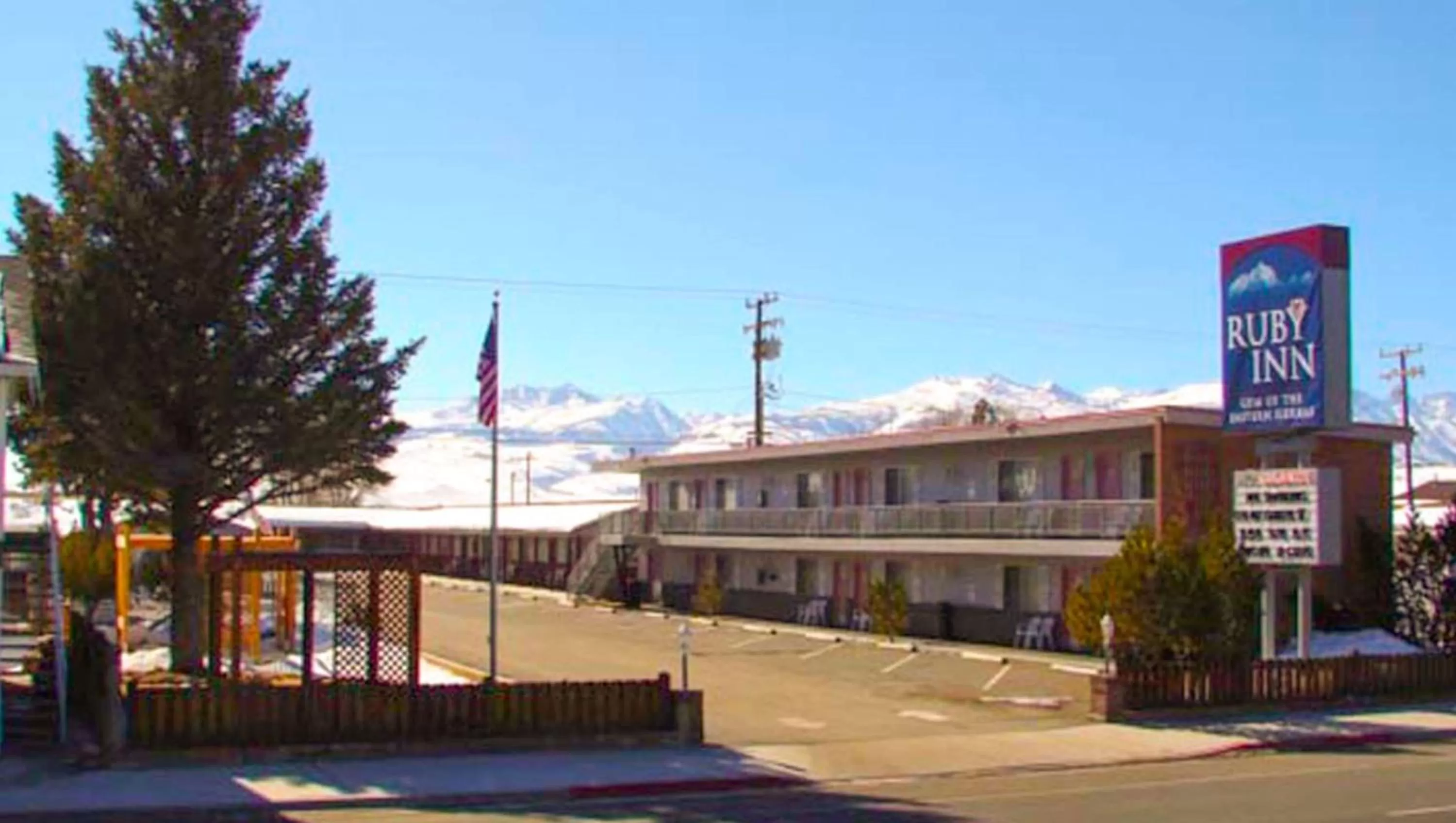 Property building in Ruby Inn Bridgeport