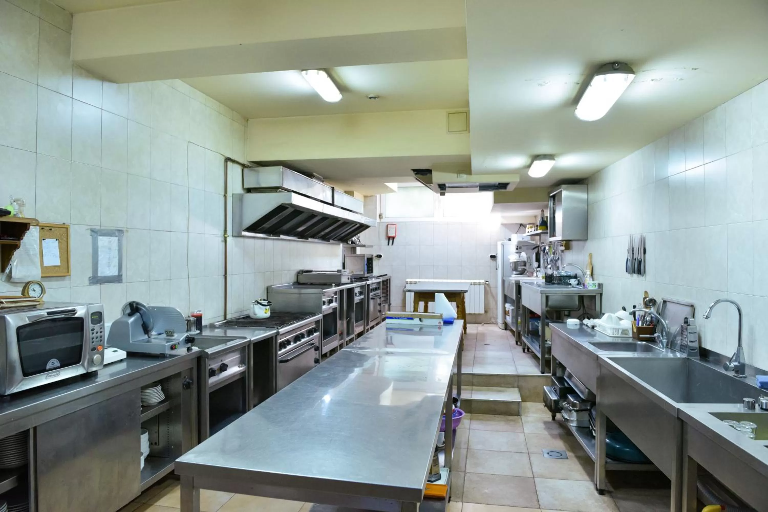 Kitchen or kitchenette in Martin Club Hotel