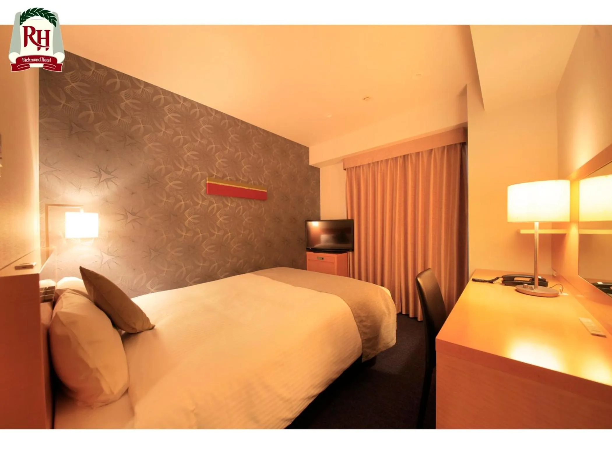 Photo of the whole room, Bed in Richmond Hotel Tokyo Shiba