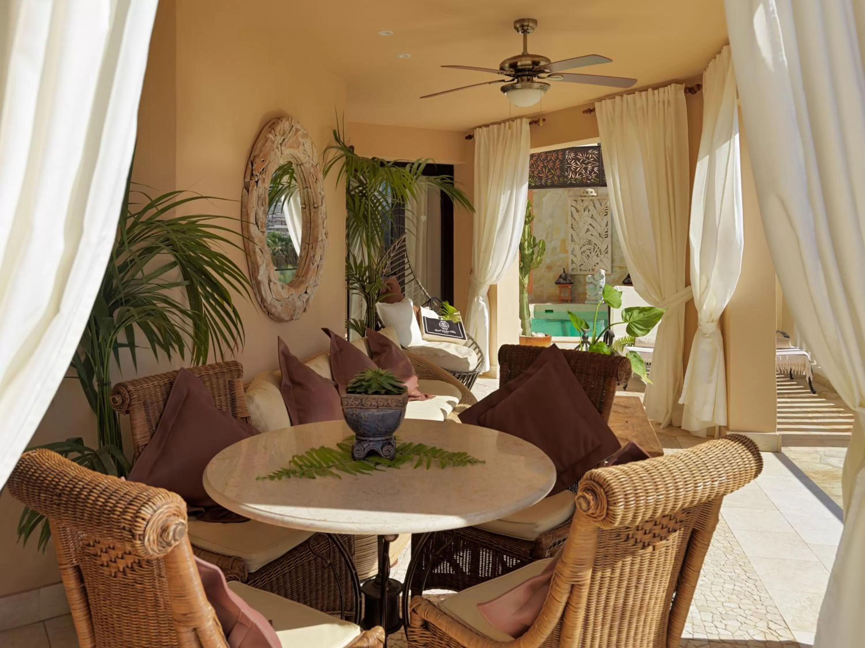 Balcony/Terrace in Royal Garden Villas, Luxury Hotel