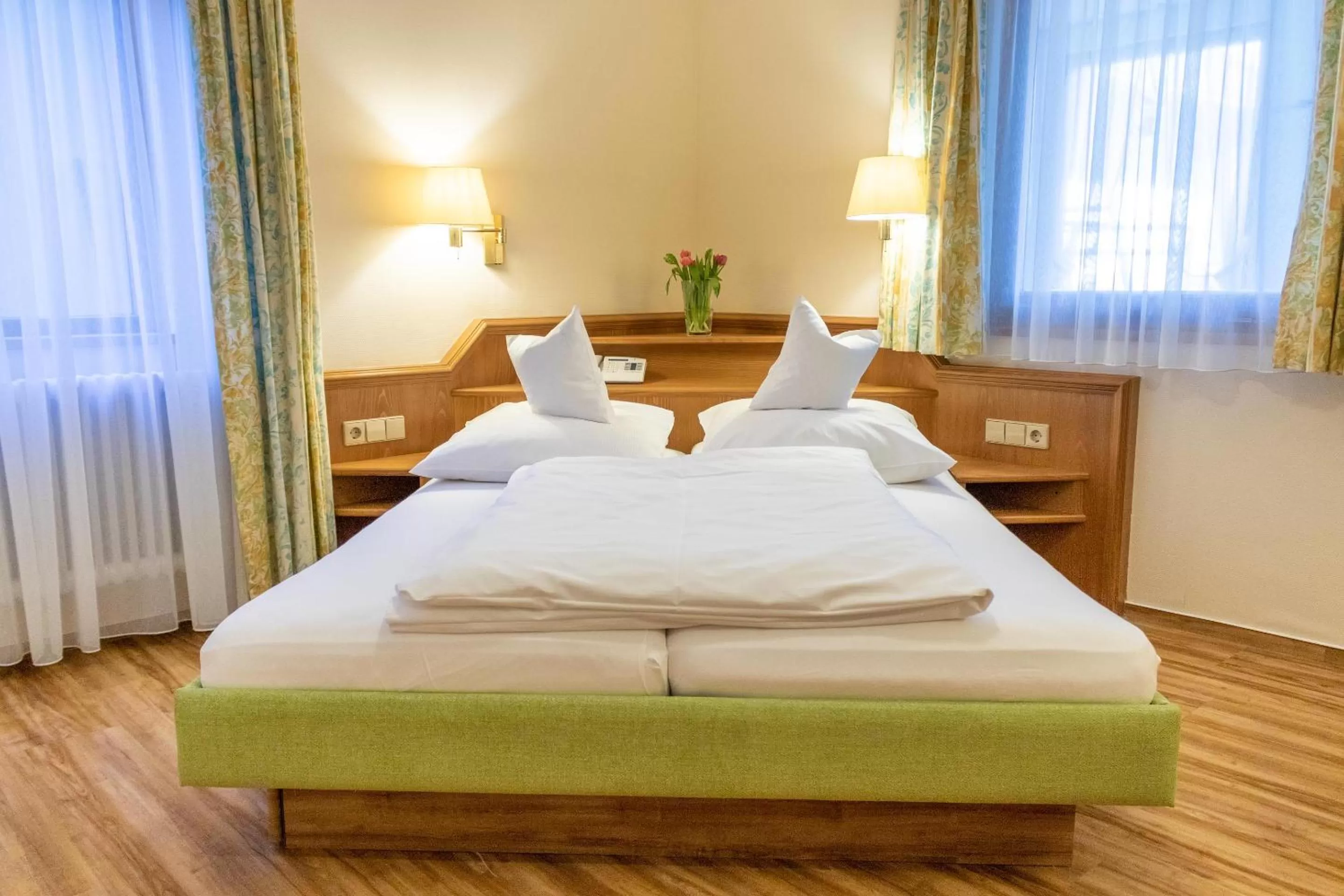 Staff, Bed in Landgasthof Hotel Hirsch