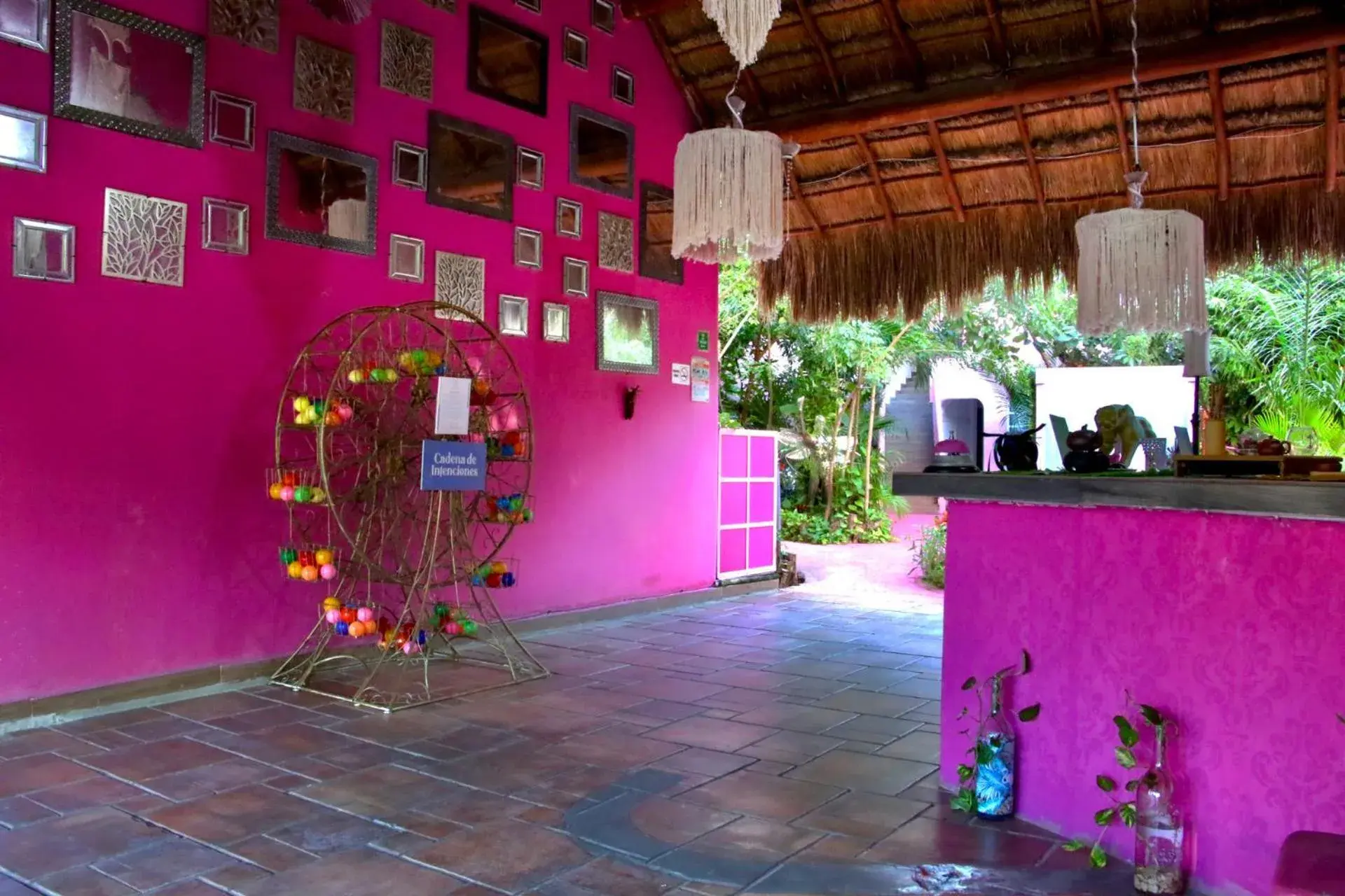 Lobby or reception in Mala Vecindad Playa Beer Hotel