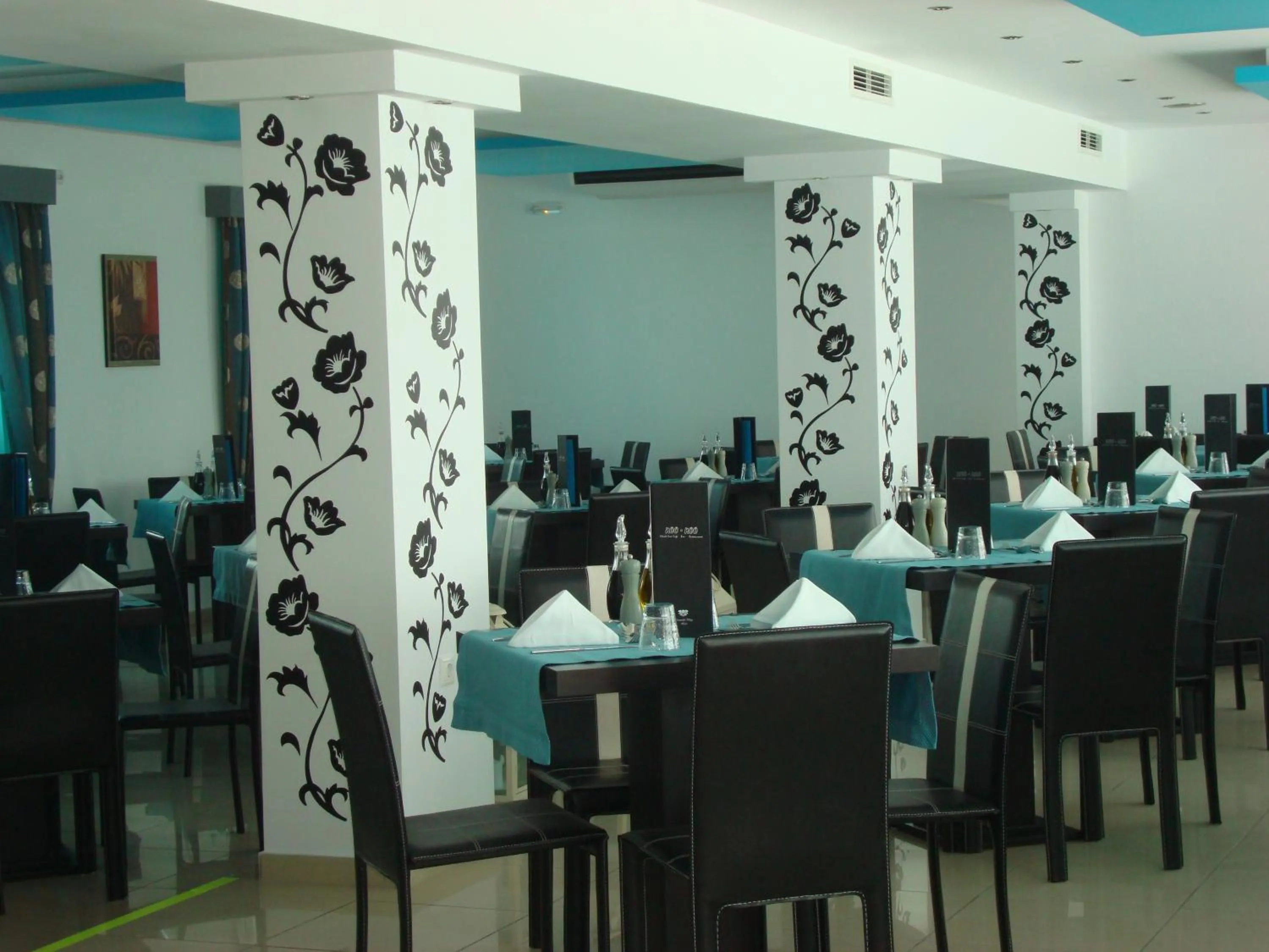 Restaurant/Places to Eat in Giannoulaki Hotel