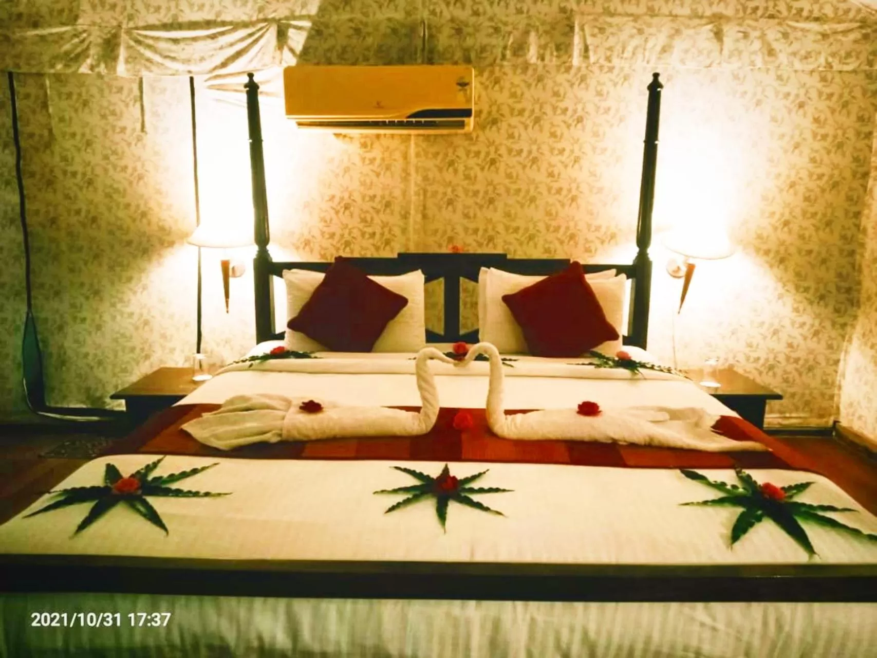 Bed in Sultan Bagh Resort by The Sky Imperial