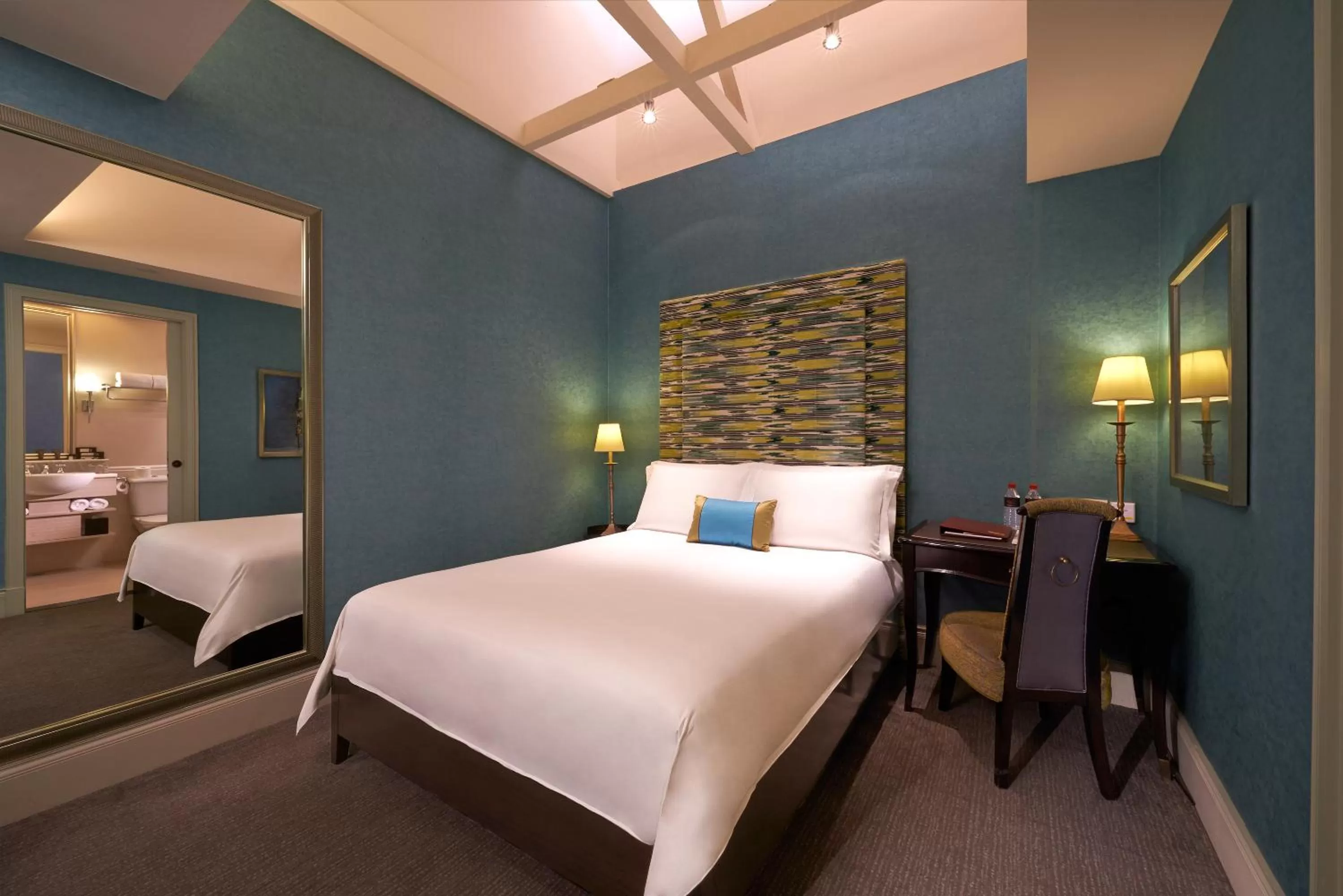 Bed in The Scarlet Singapore