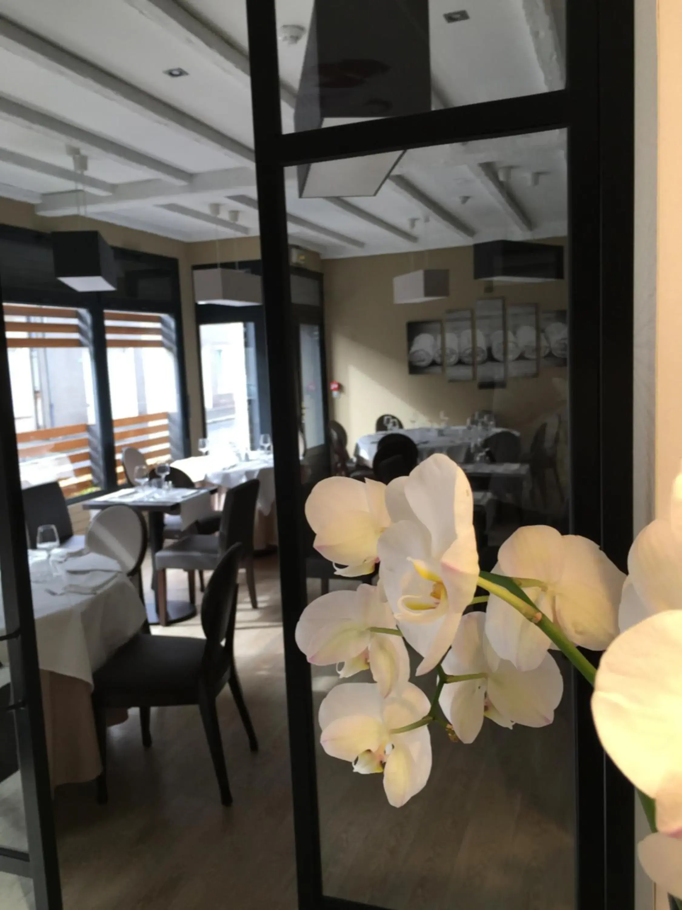 Restaurant/Places to Eat in Hôtel de France Vire