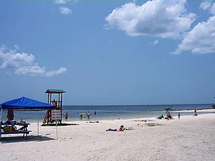 Beach in Lakeside Vacations