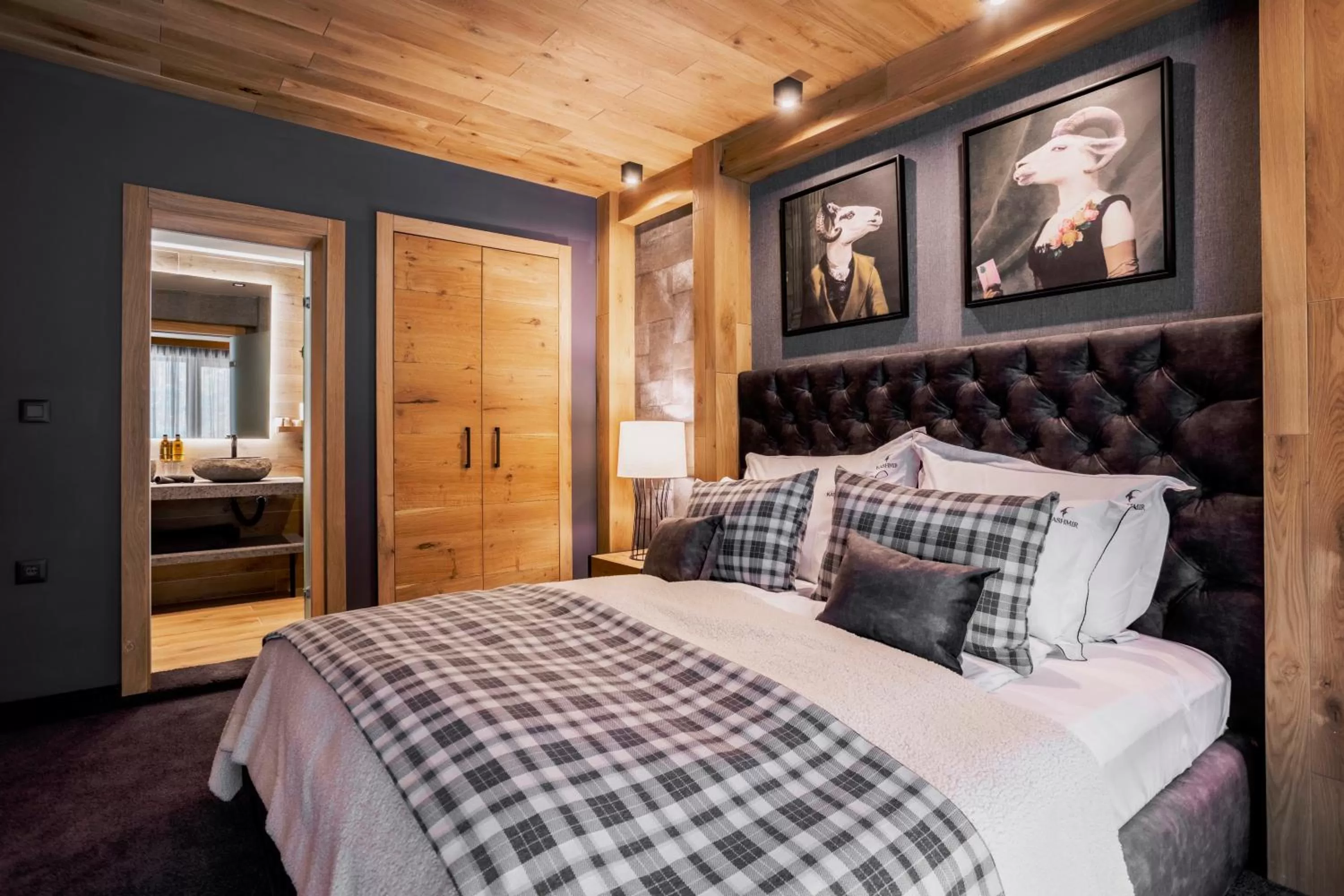 Bedroom, Bed in Kashmir Wellness & SPA Hotel Adults Only