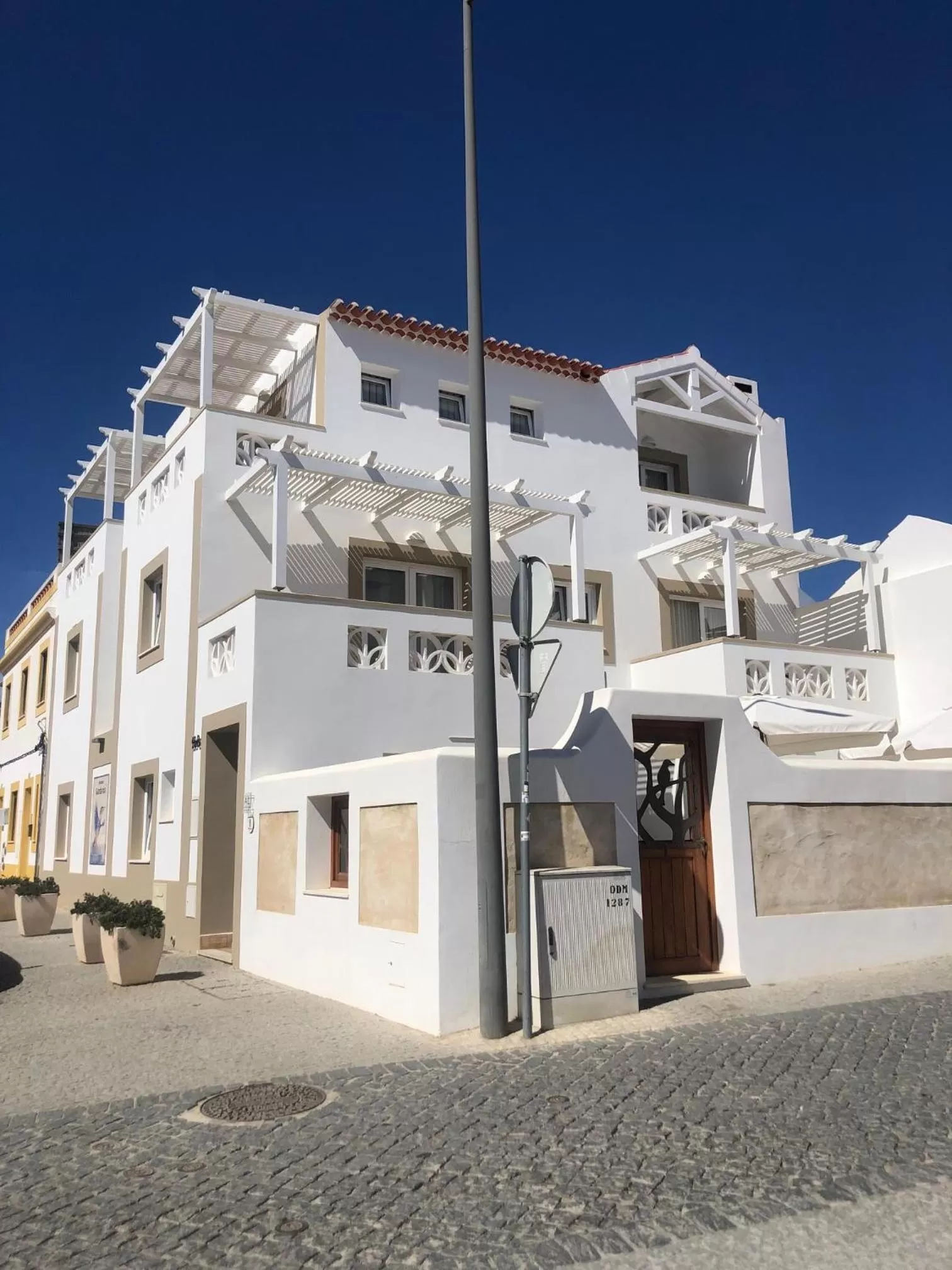 Property building in Guarda Rios