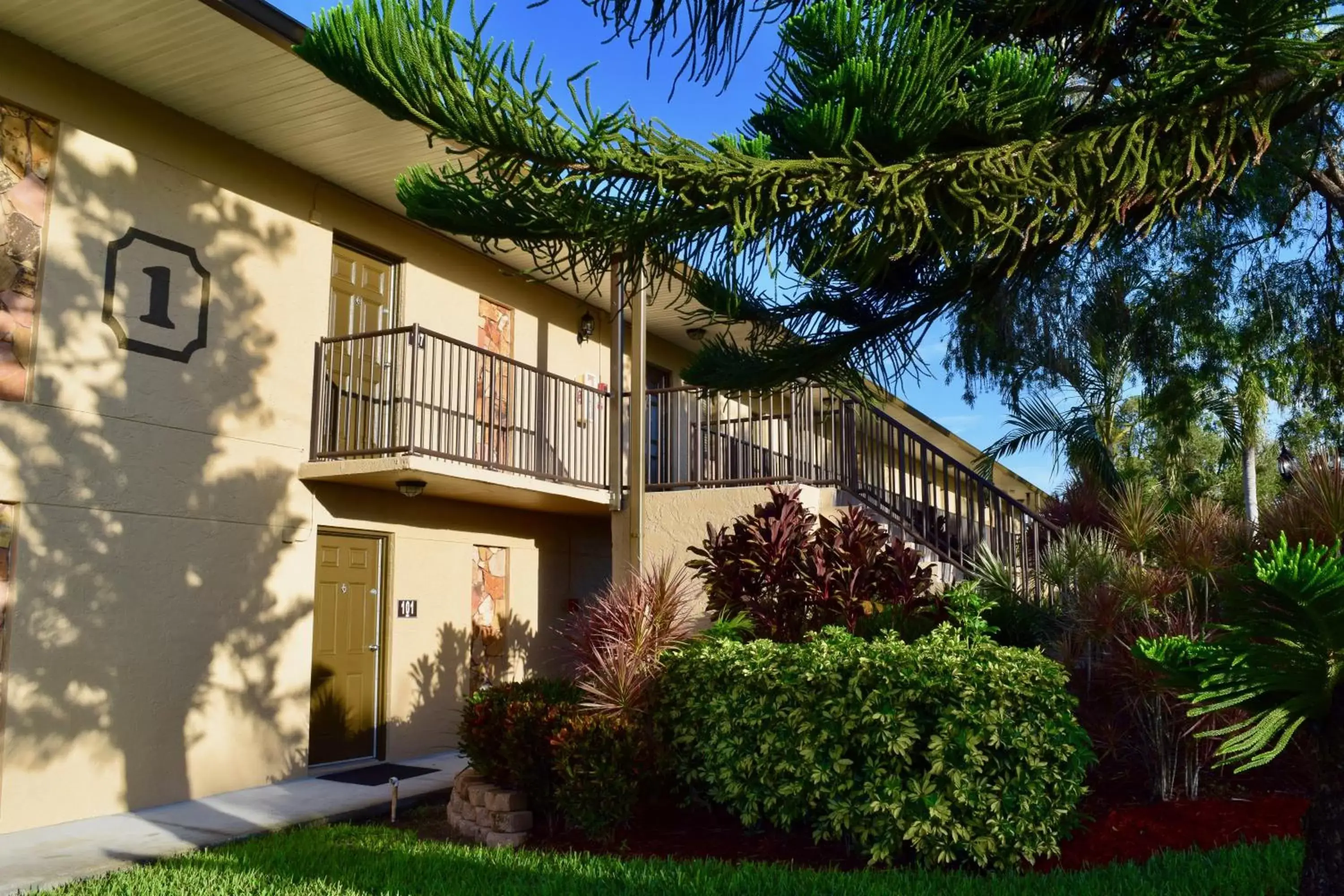 Property Building in Lehigh Resort Club, a VRI resort