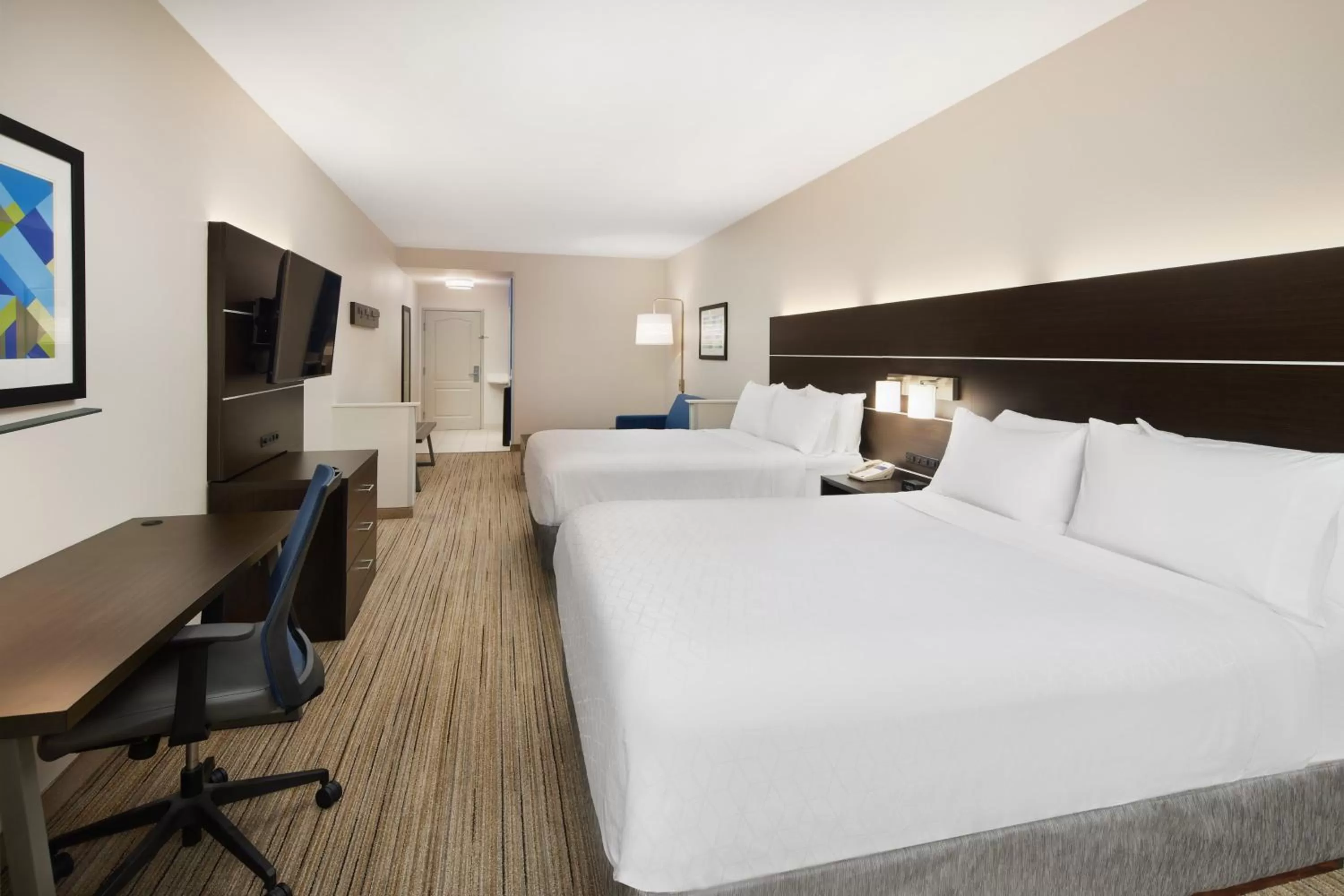 Photo of the whole room, Bed in Holiday Inn Express & Suites - Valdosta by IHG