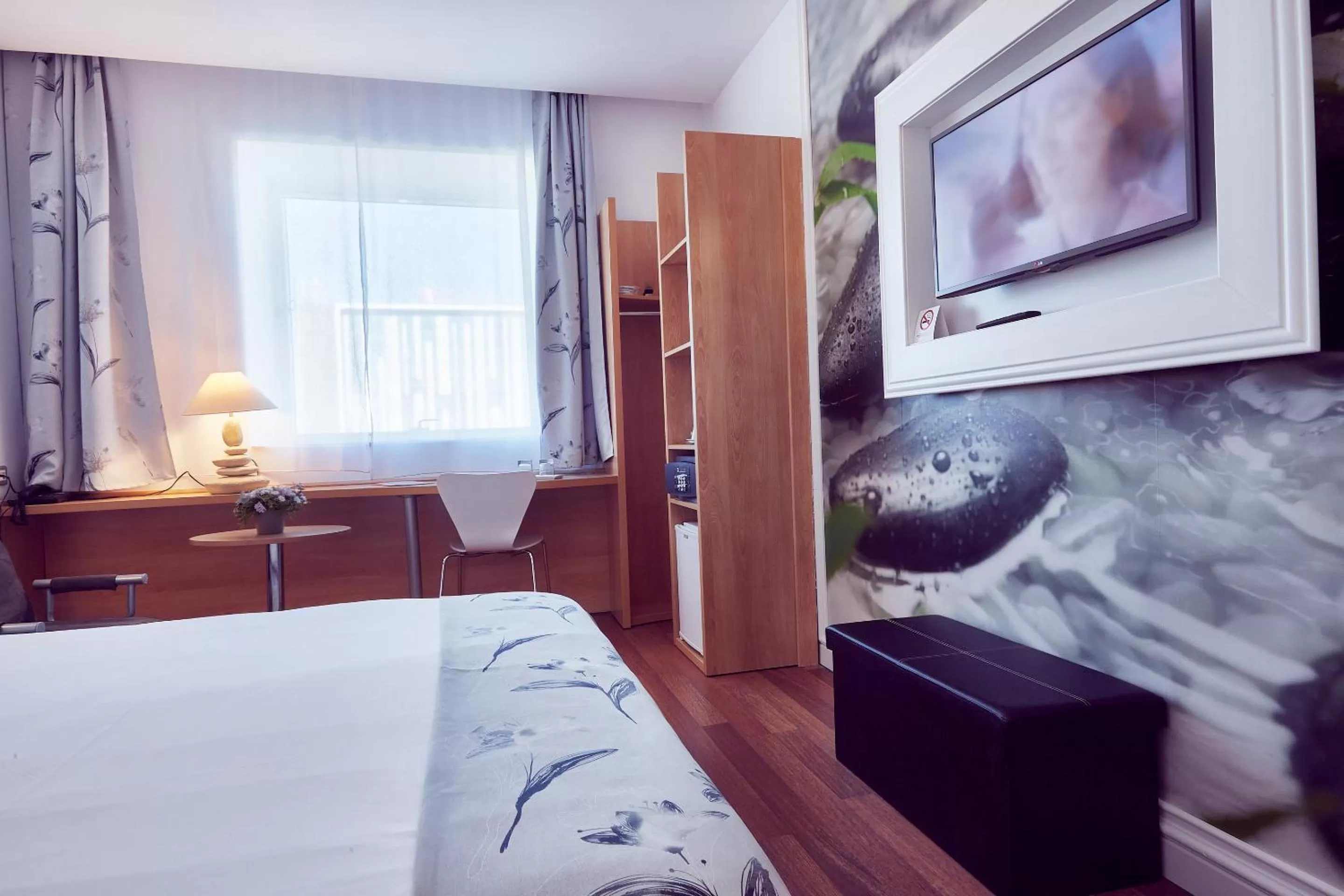 TV and multimedia, Bed in MyContinental Sibiu