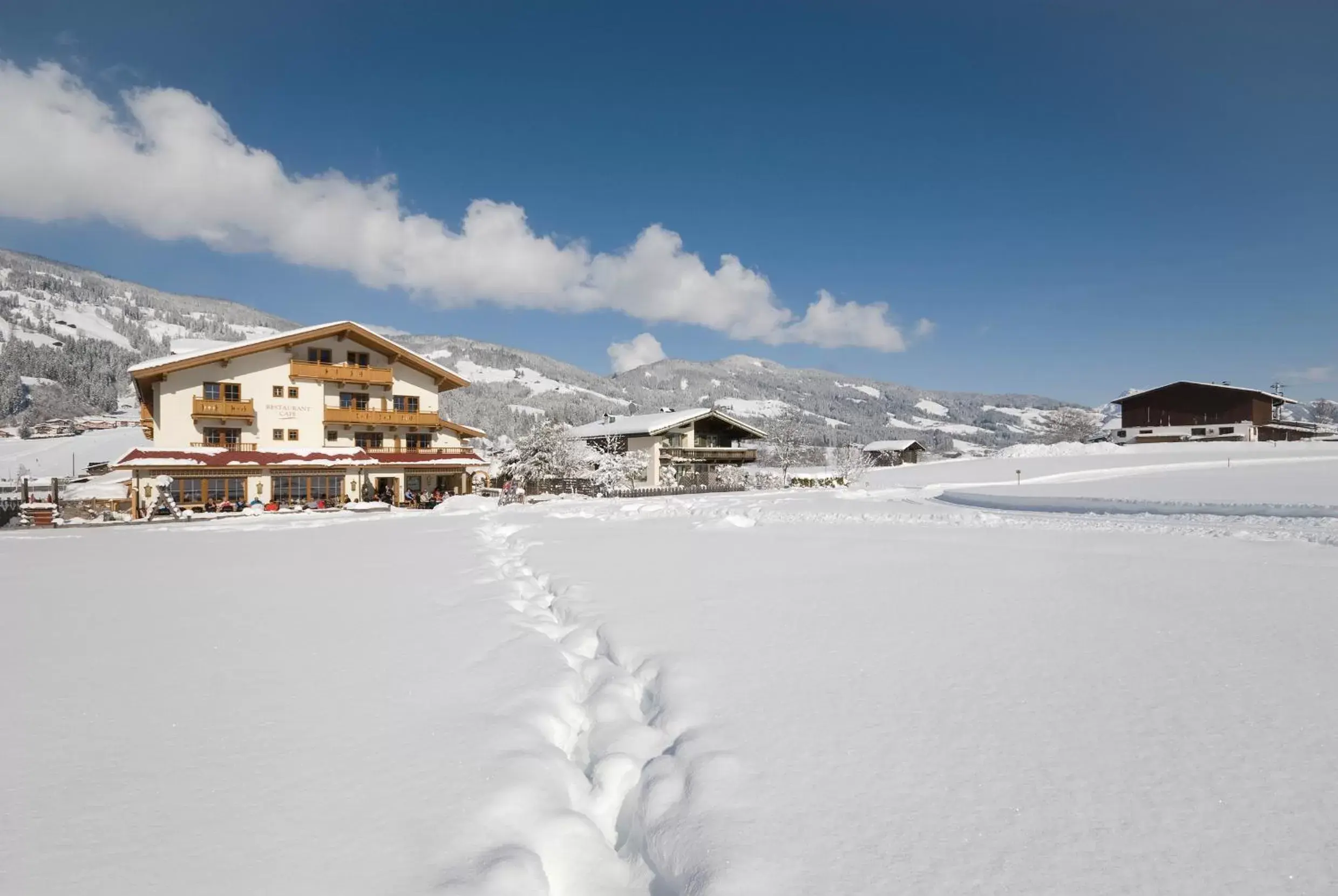 Facade/entrance, Winter in Loipenstubn