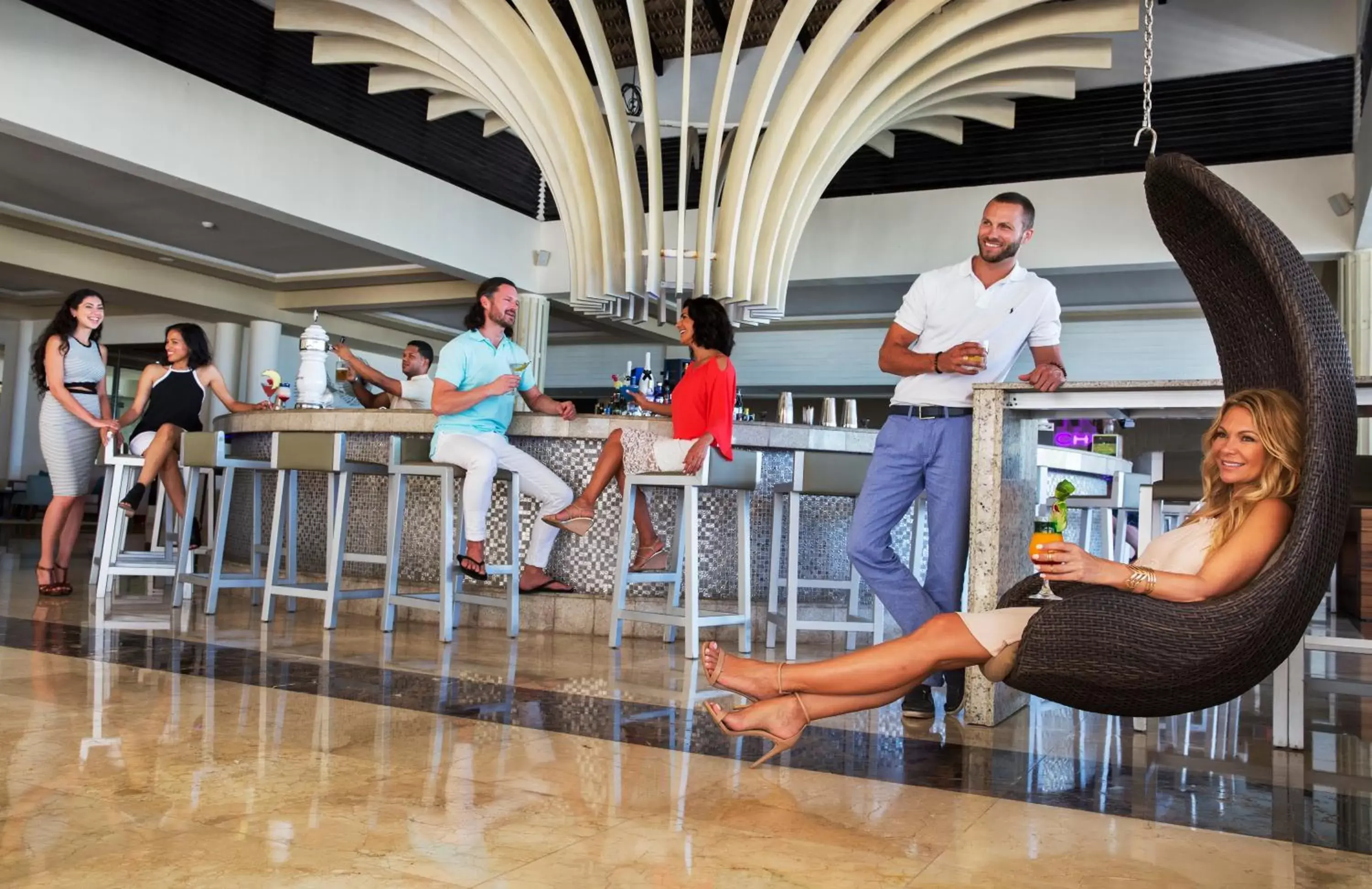 Lobby or reception in Royalton CHIC Punta Cana, An Autograph Collection All-Inclusive Resort & Casino, Adults Only