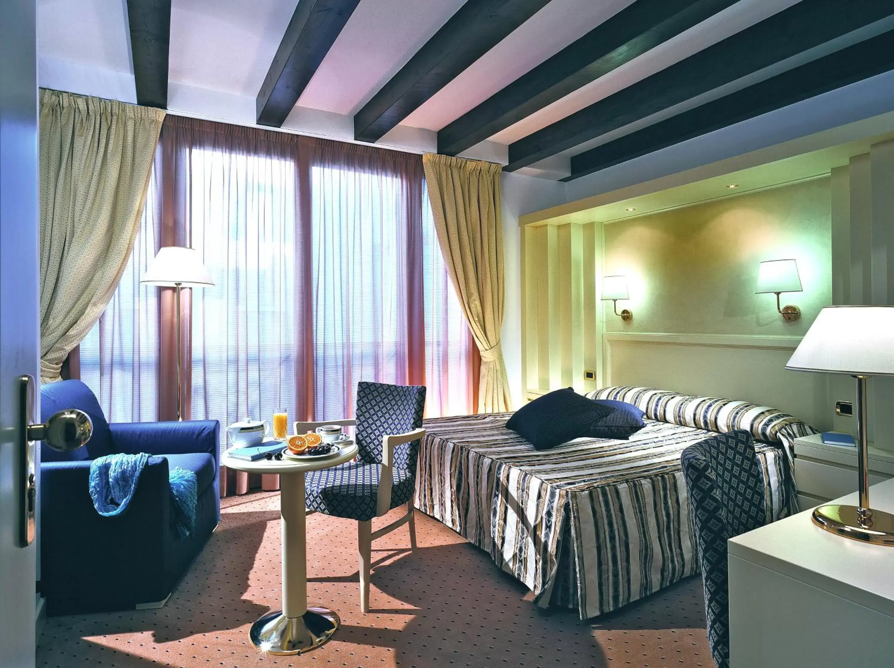 Bedroom, Seating Area in Hotel Giudecca Venezia