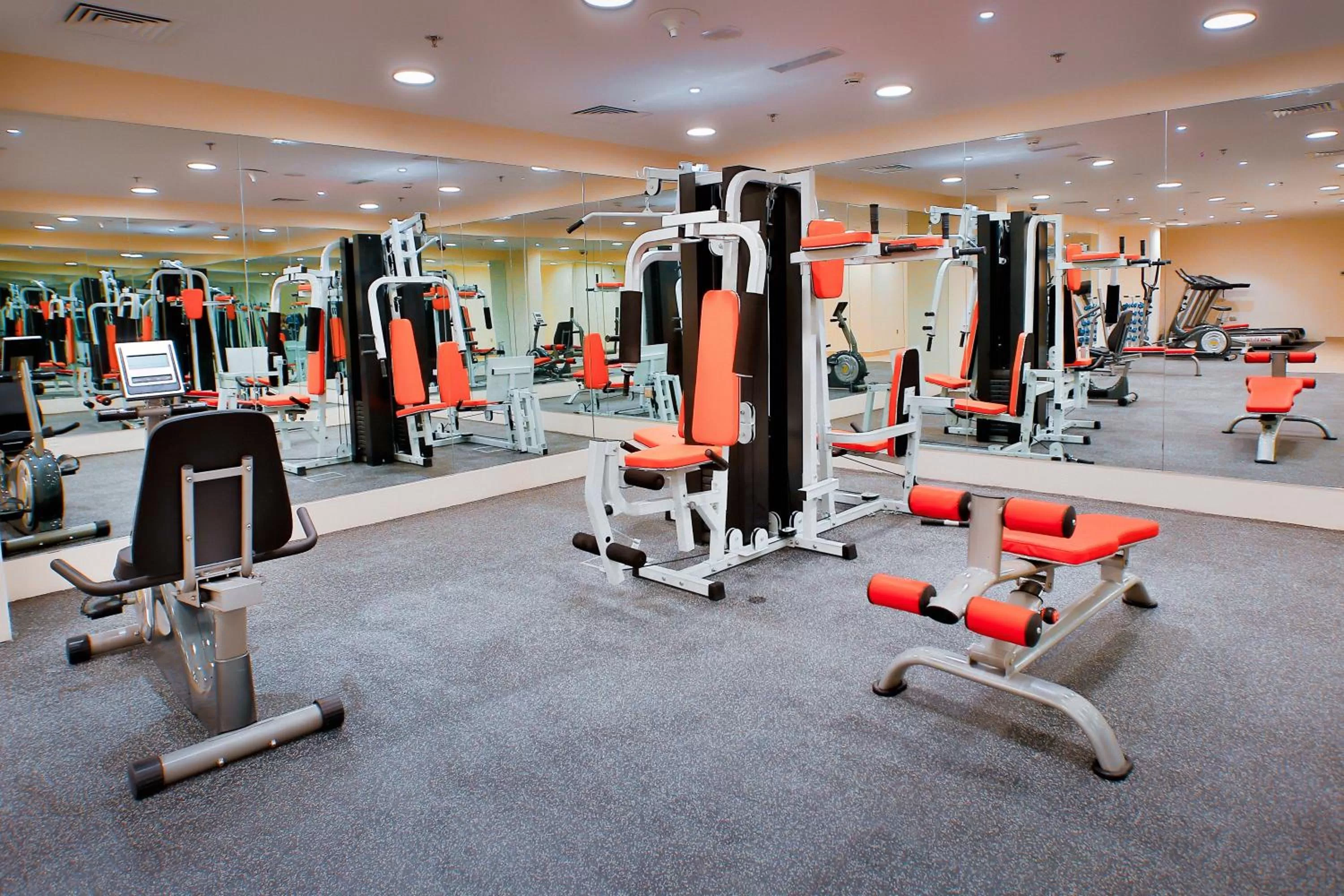 Fitness centre/facilities in Signature Hotel Al Barsha