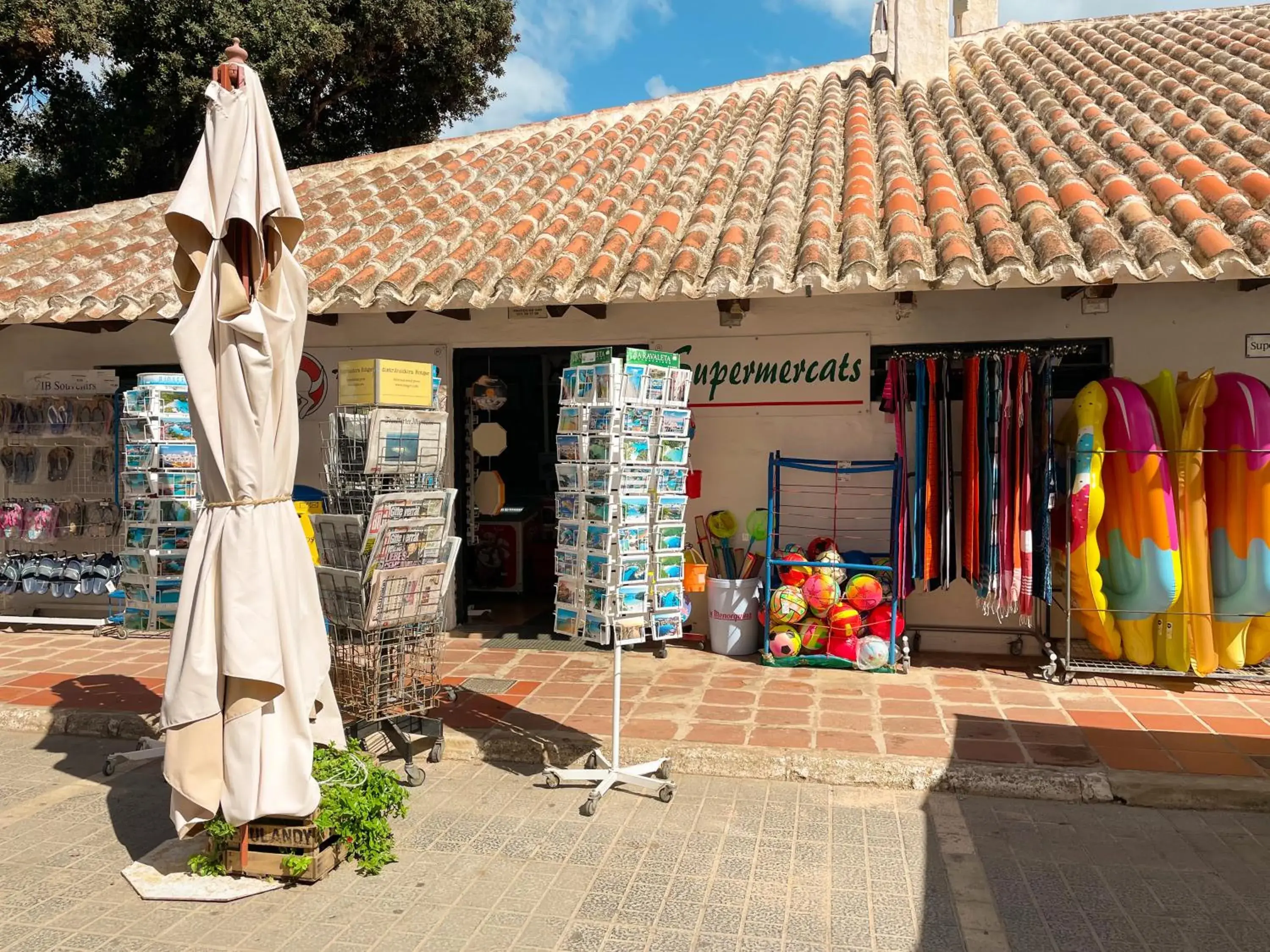 Nearby landmark in Binivell Park - Caliu Apartments Nearby landmark in Binivell Park - Caliu Apartments