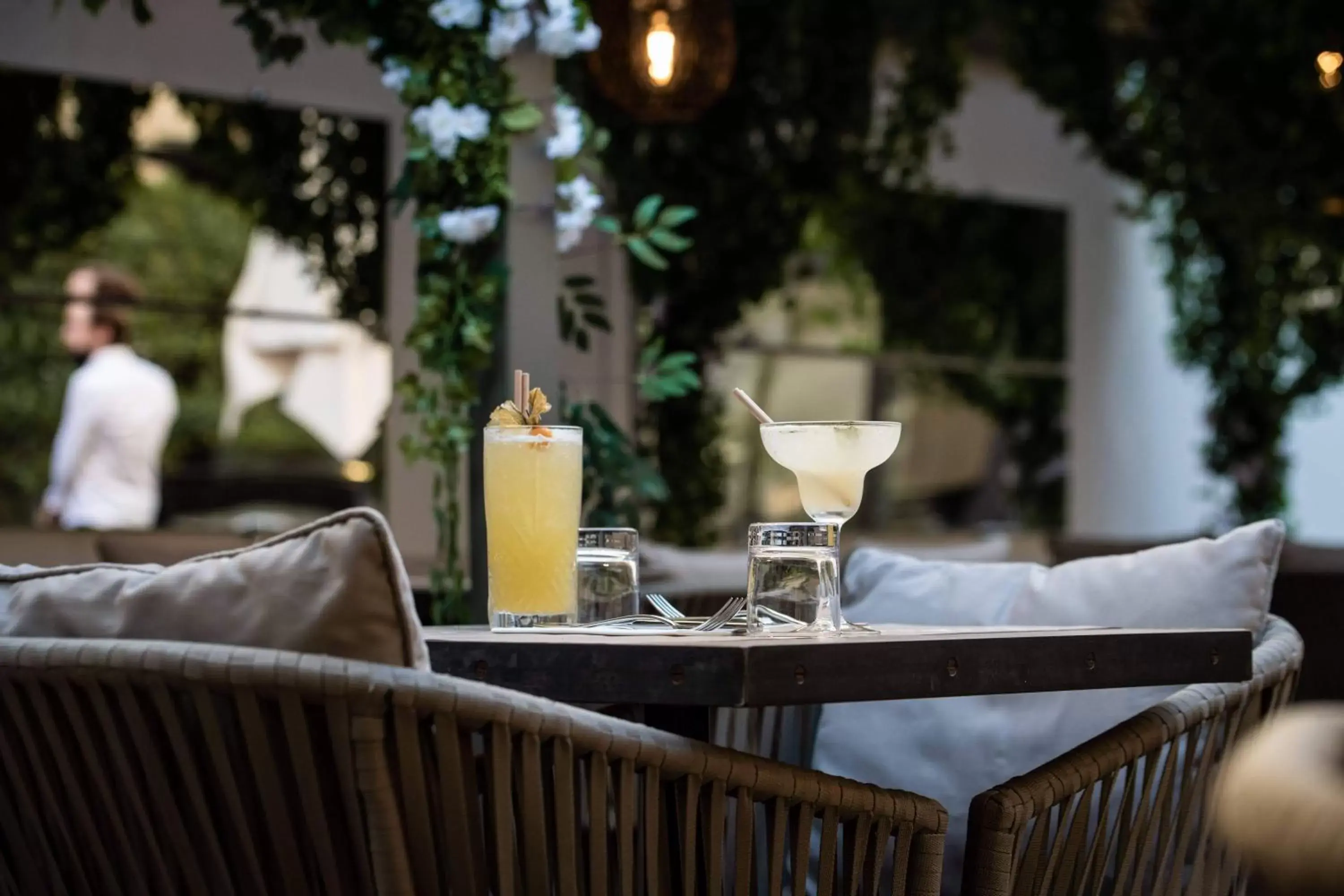 Patio in Mercure Pont d’Avignon Centre