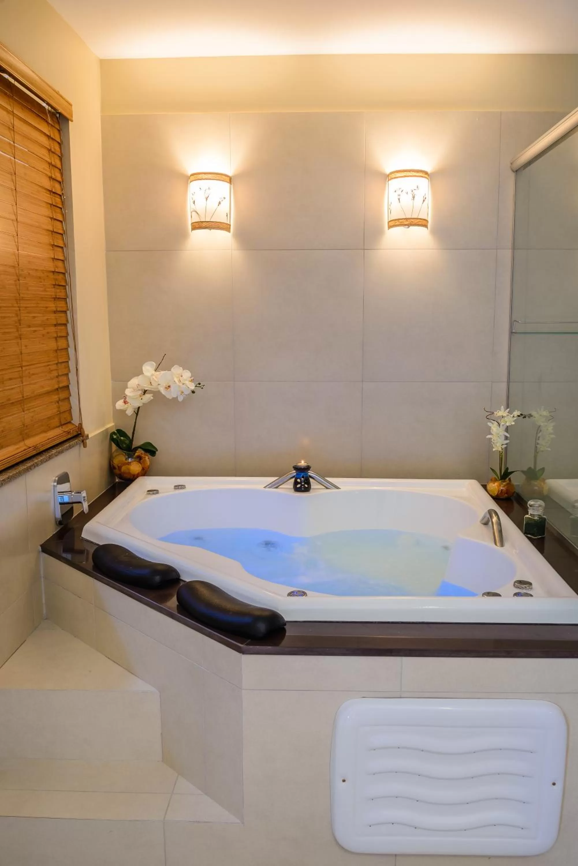 Bathroom in Fradissimo Hotel