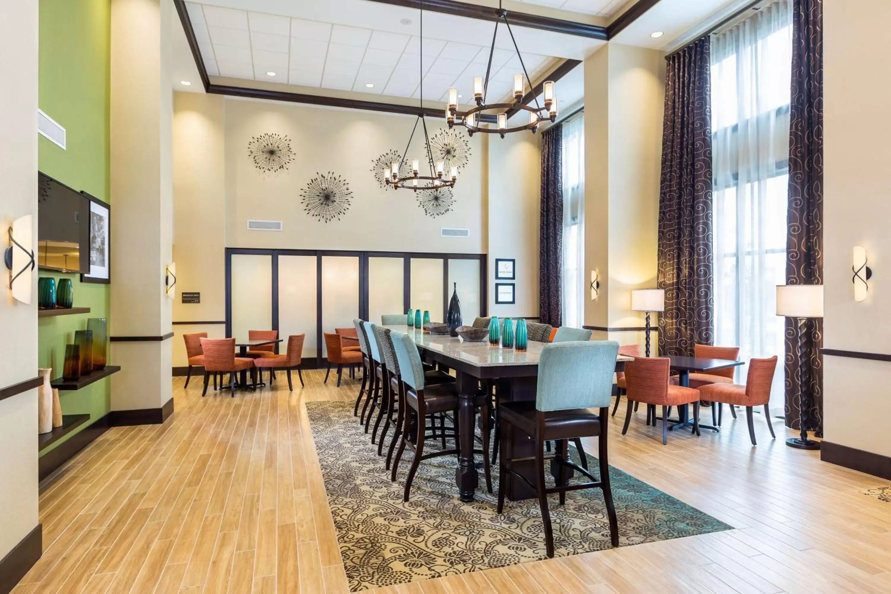 Lobby or reception, Restaurant/Places to Eat in Hampton Inn & Suites Philadelphia Montgomeryville