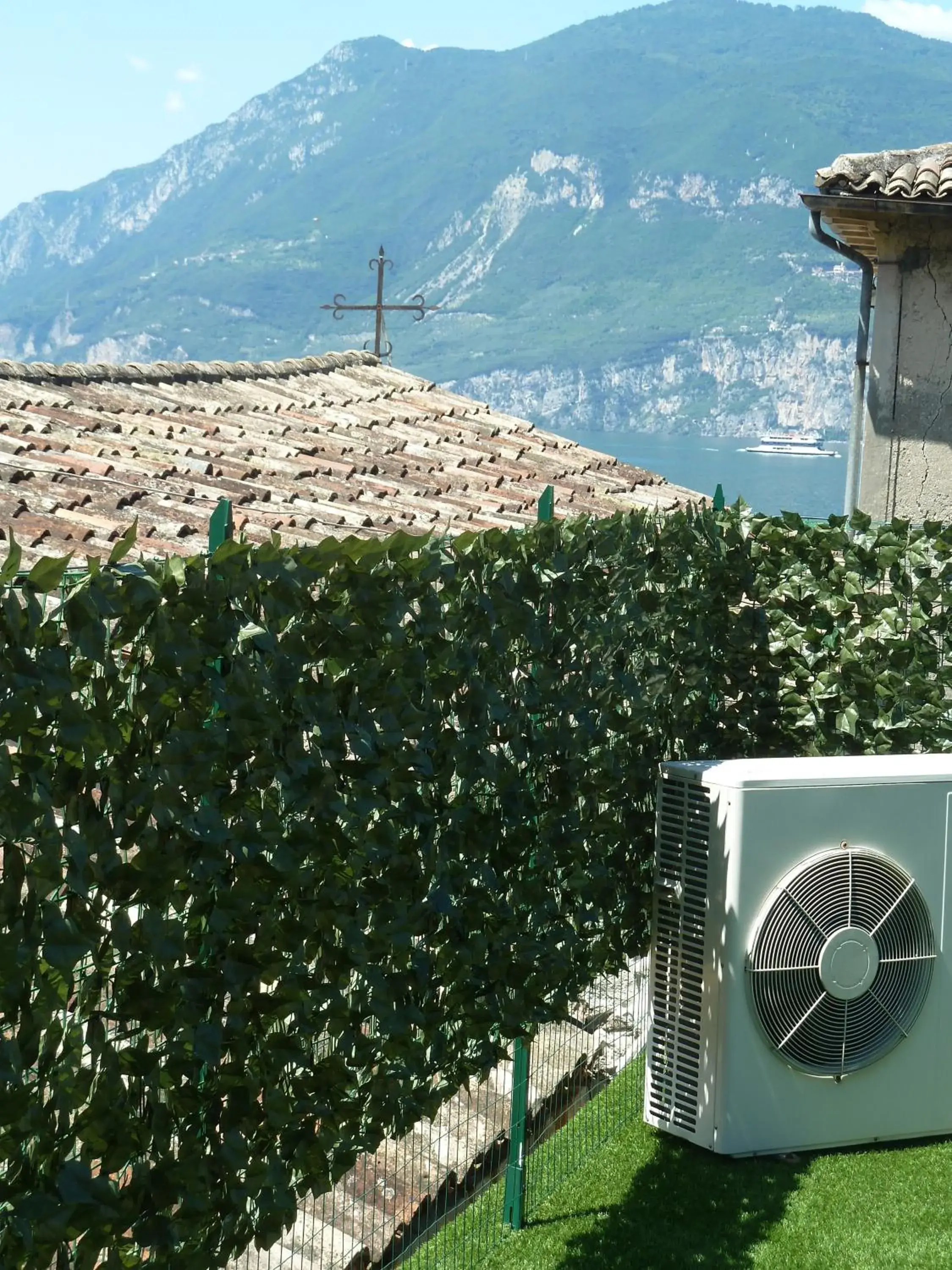 Lake view, Mountain View in Albergo Casa Este