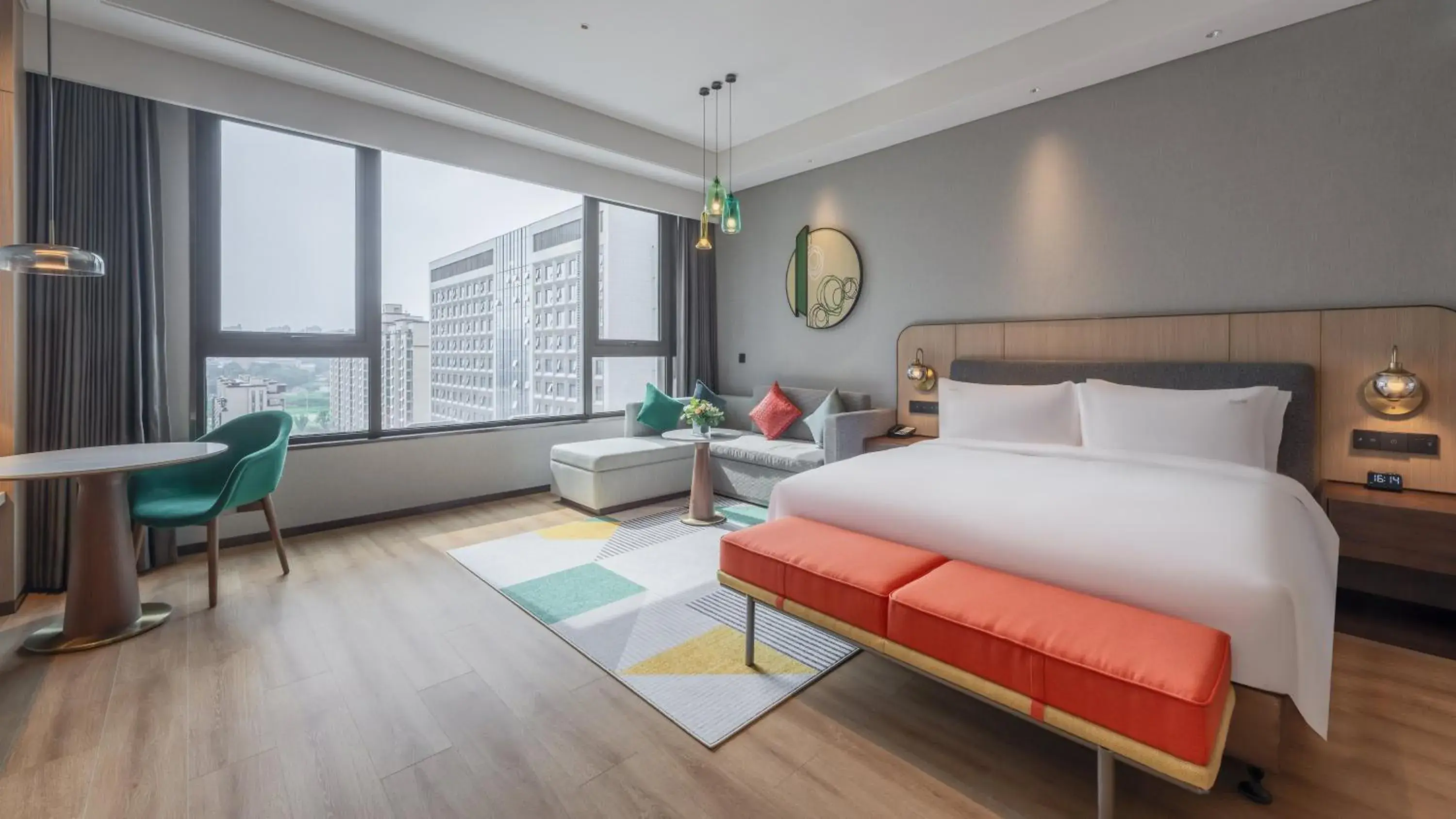Bedroom in Holiday Inn Xi'an East, an IHG Hotel