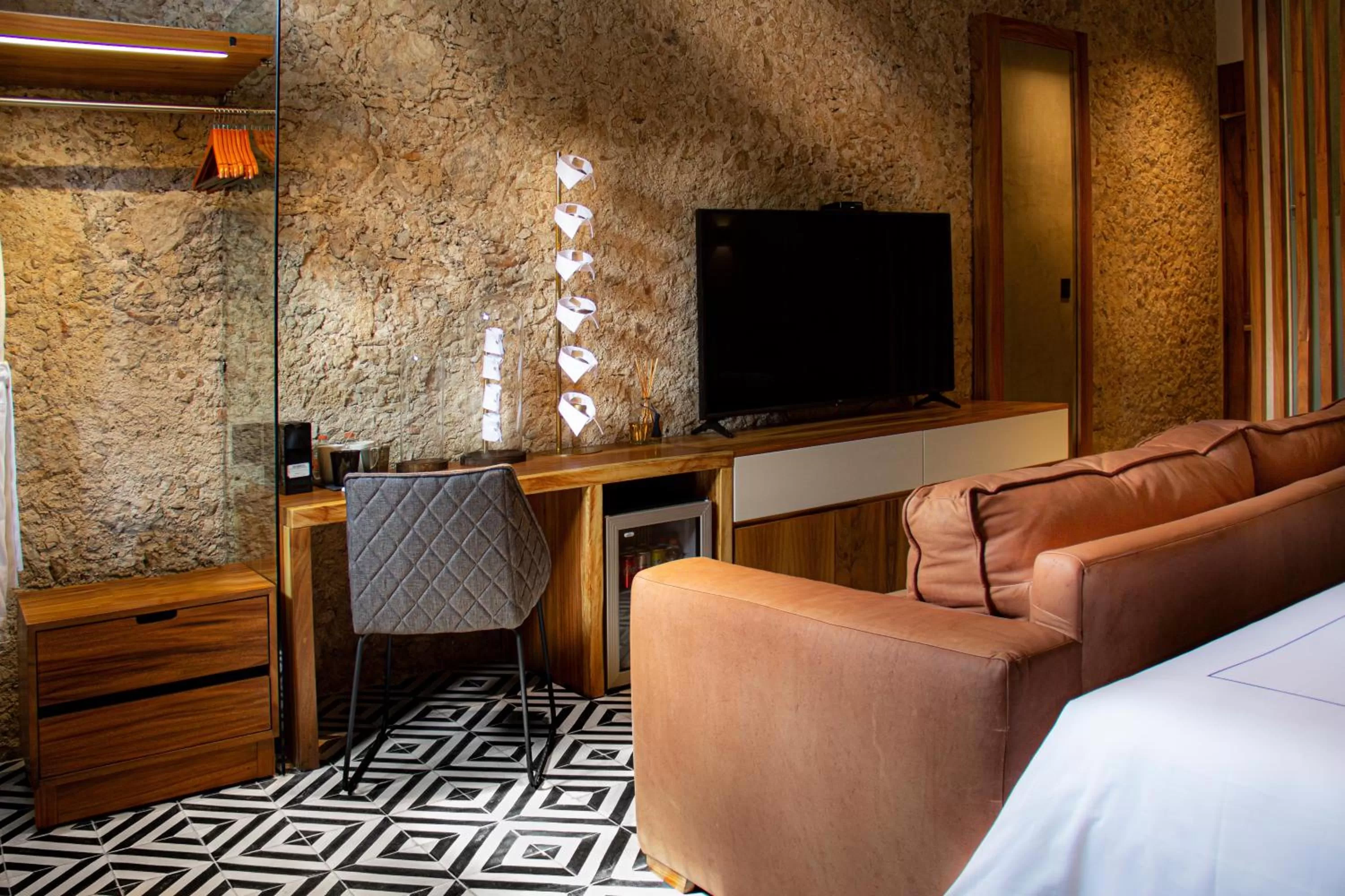 TV and multimedia, Bed in Diez Diez Collection