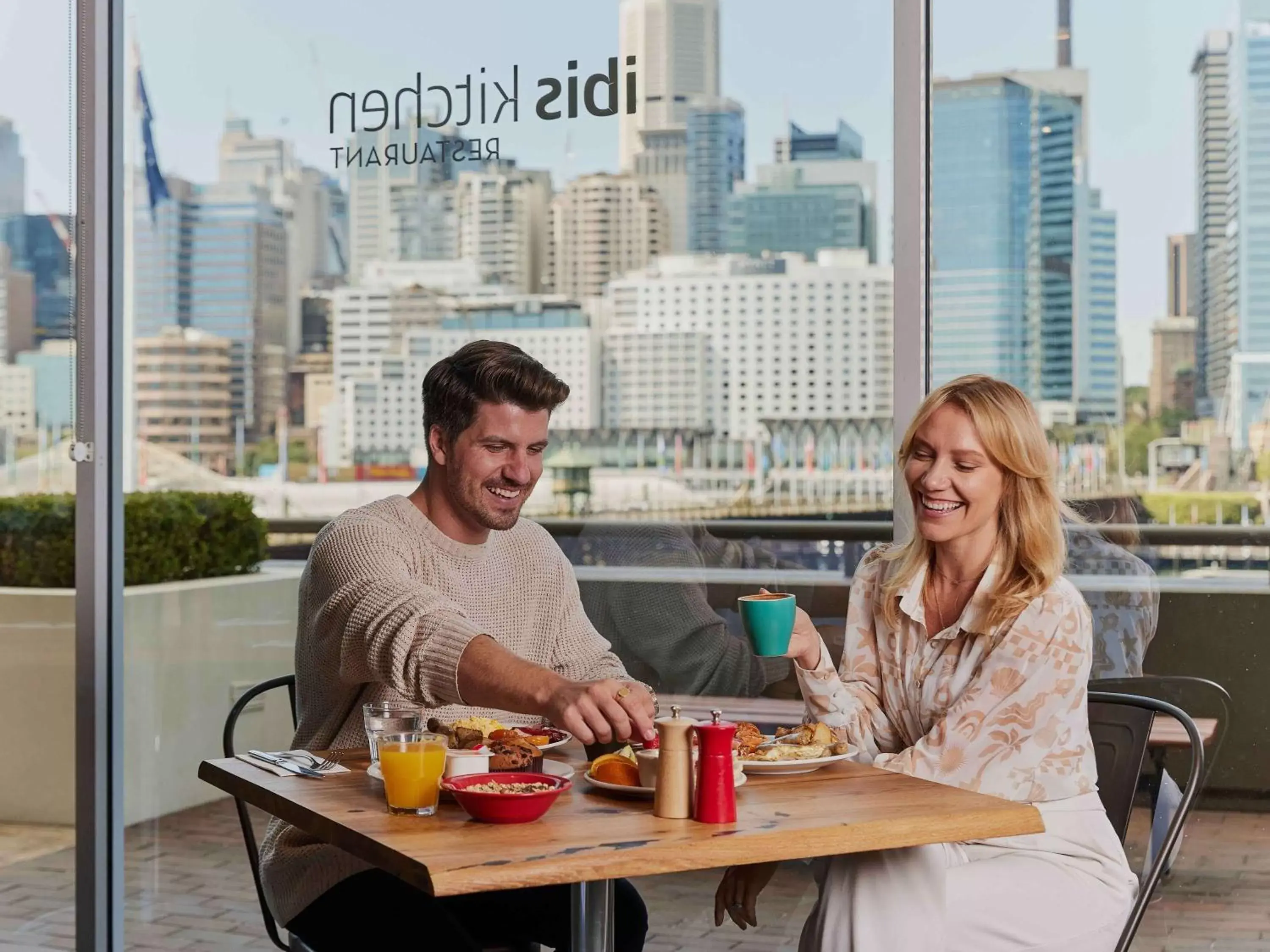 Restaurant/places to eat in ibis Sydney Darling Harbour