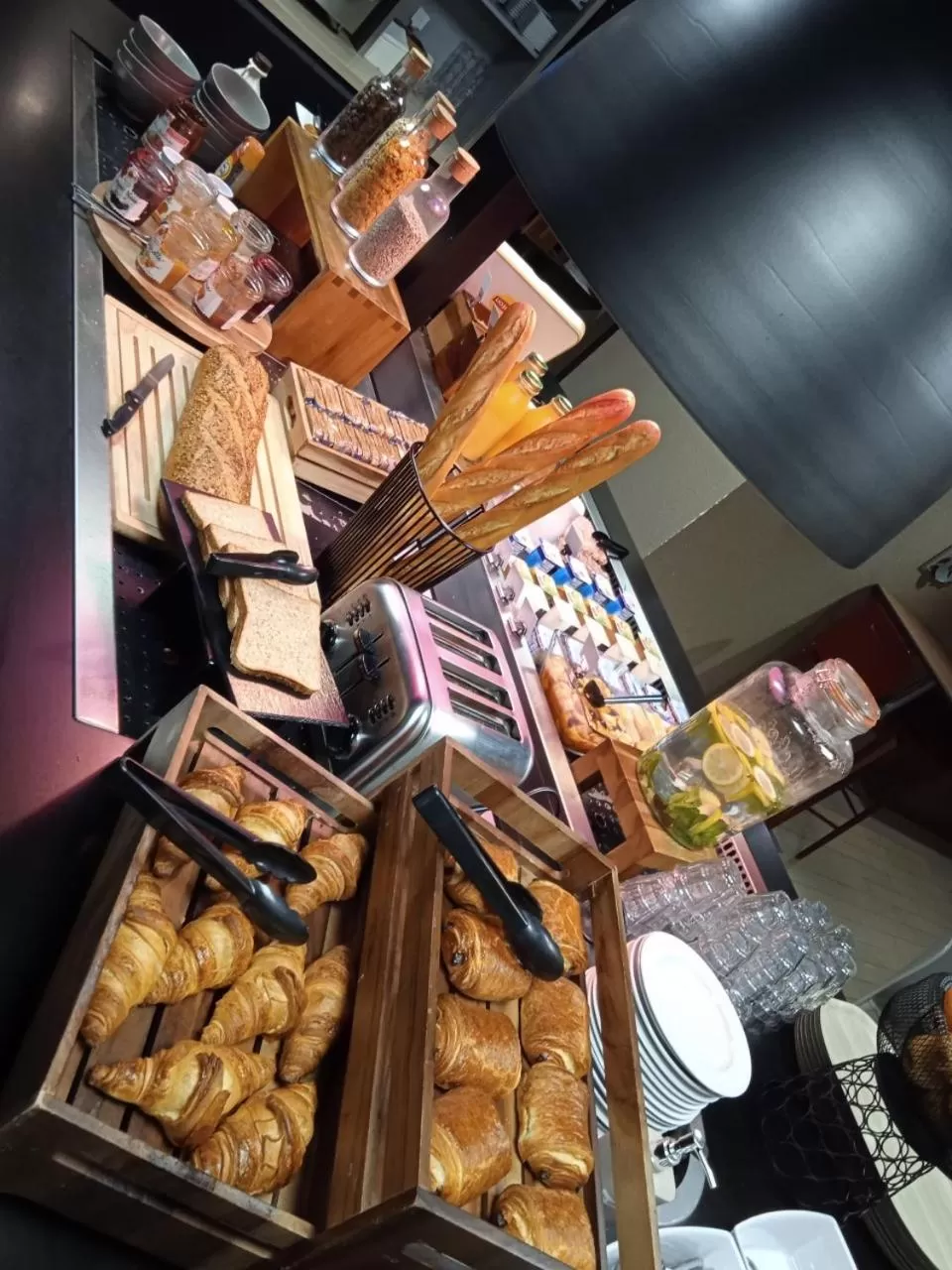 Food in Hôtel Restaurant Campanile Aurillac