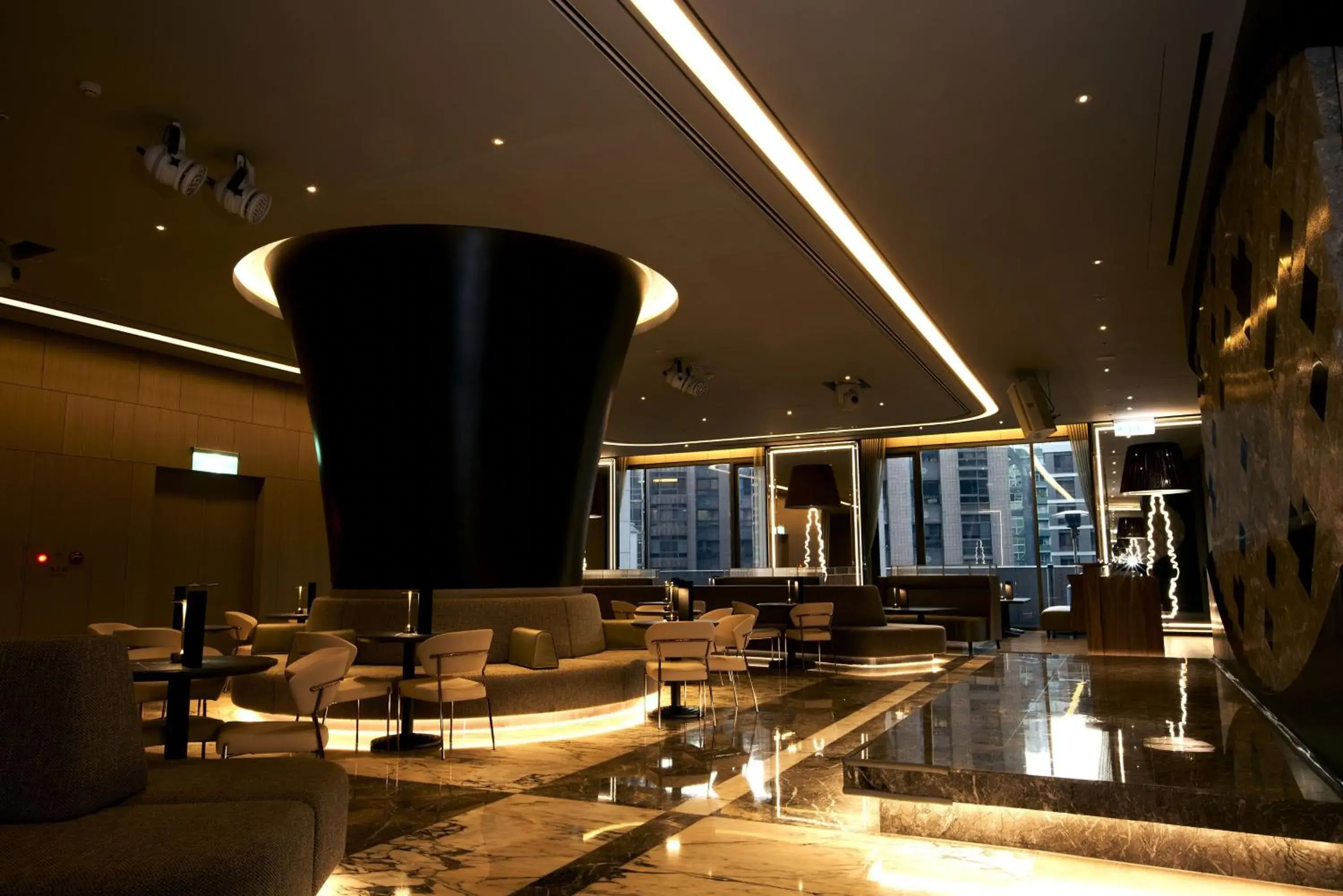 Lounge or bar, Restaurant/Places to Eat in Grand Mayfull Hotel Taipei