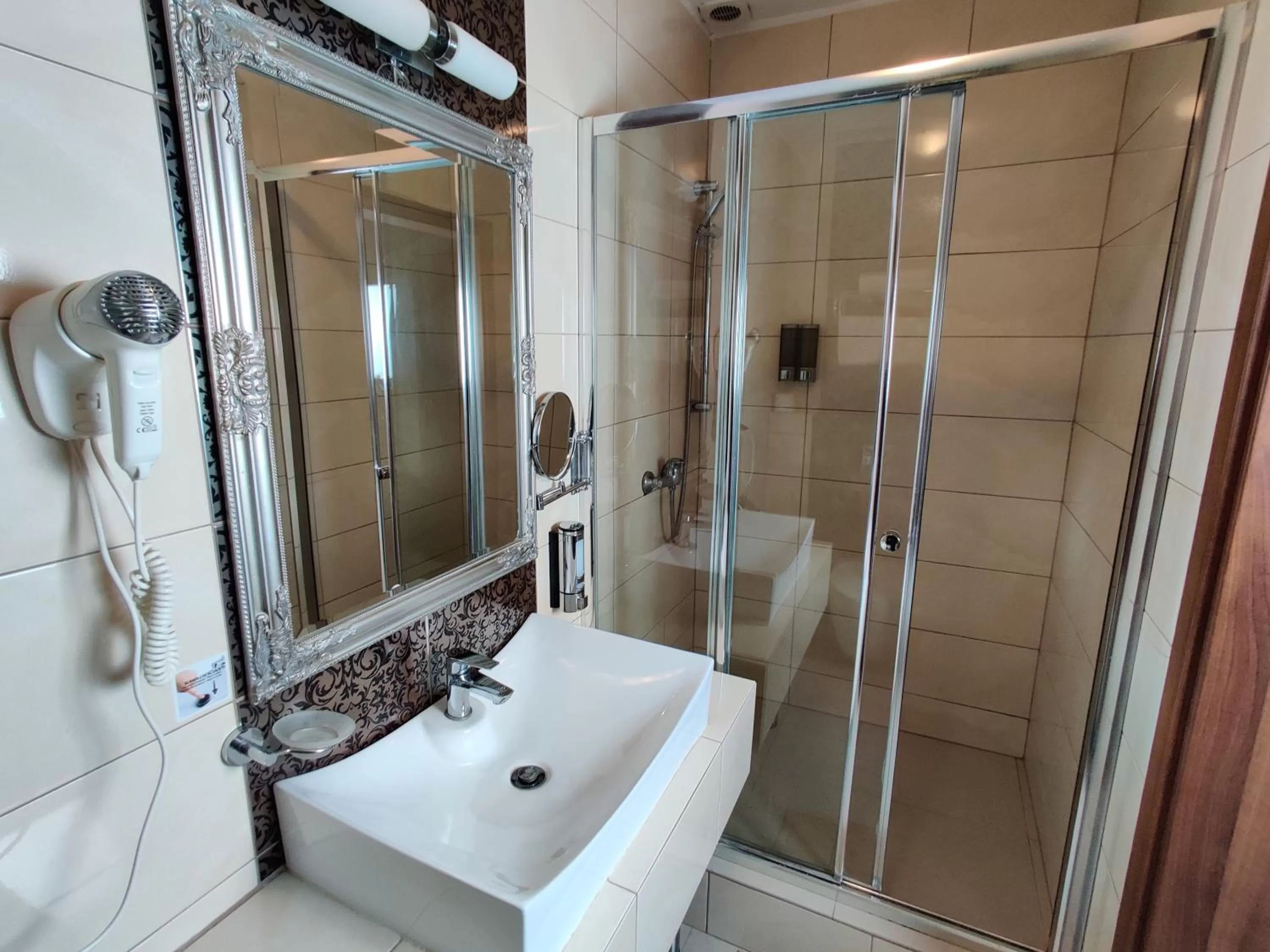 Bathroom in Belweder