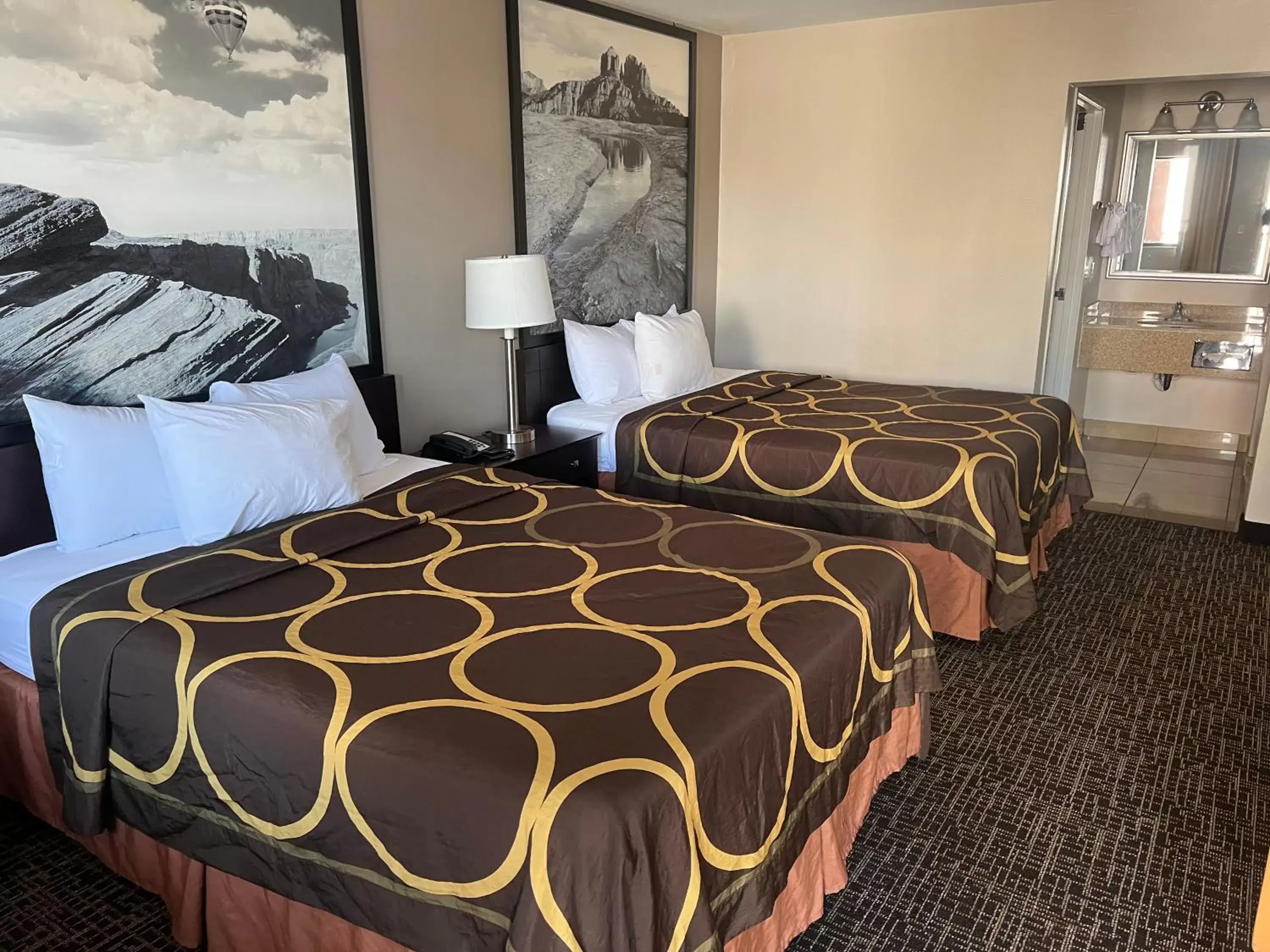 Bed in Super 8 by Wyndham Tucson/Grant Road Area AZ