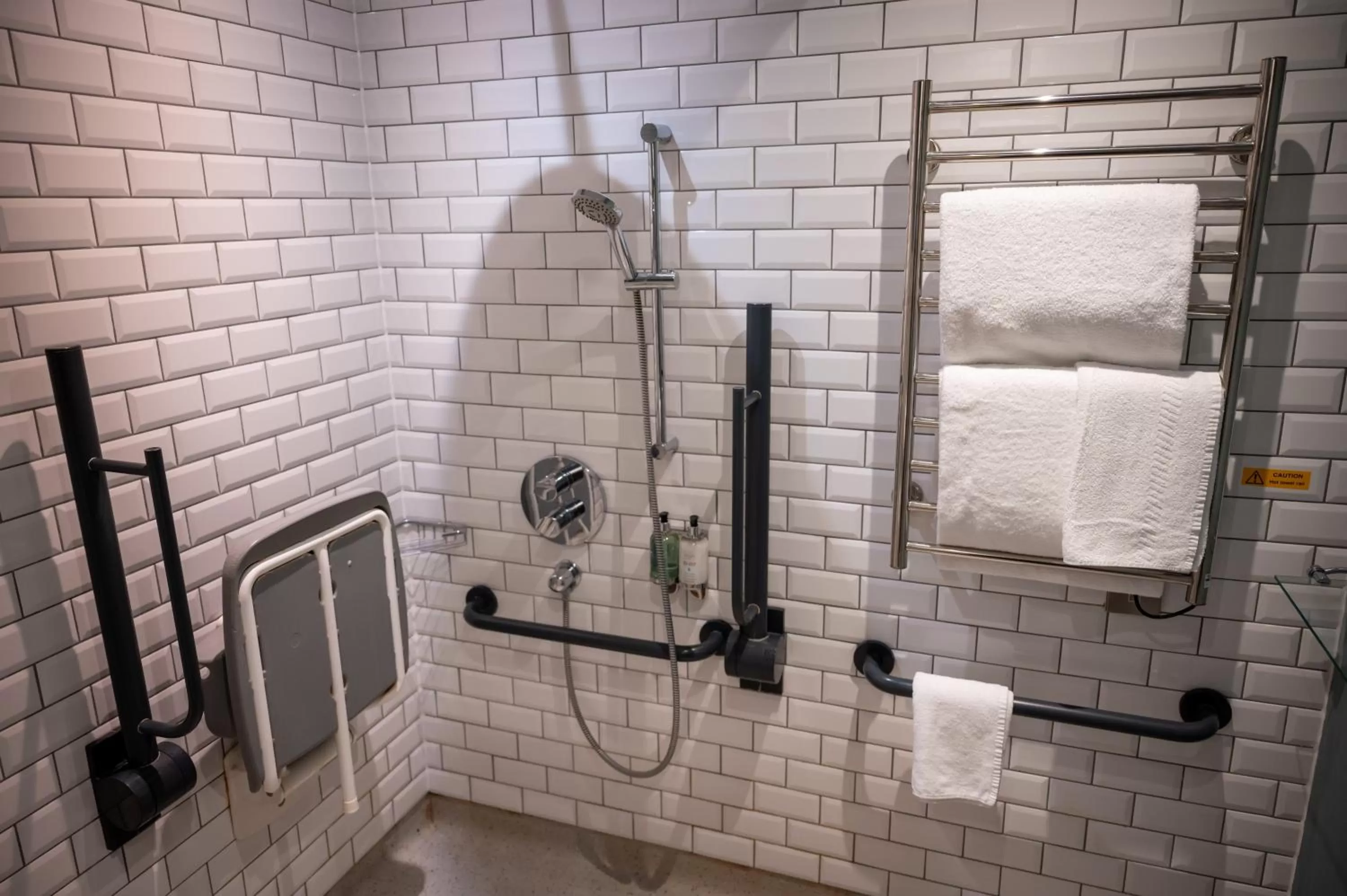 Ely Hotel by Chef & Brewer Collection